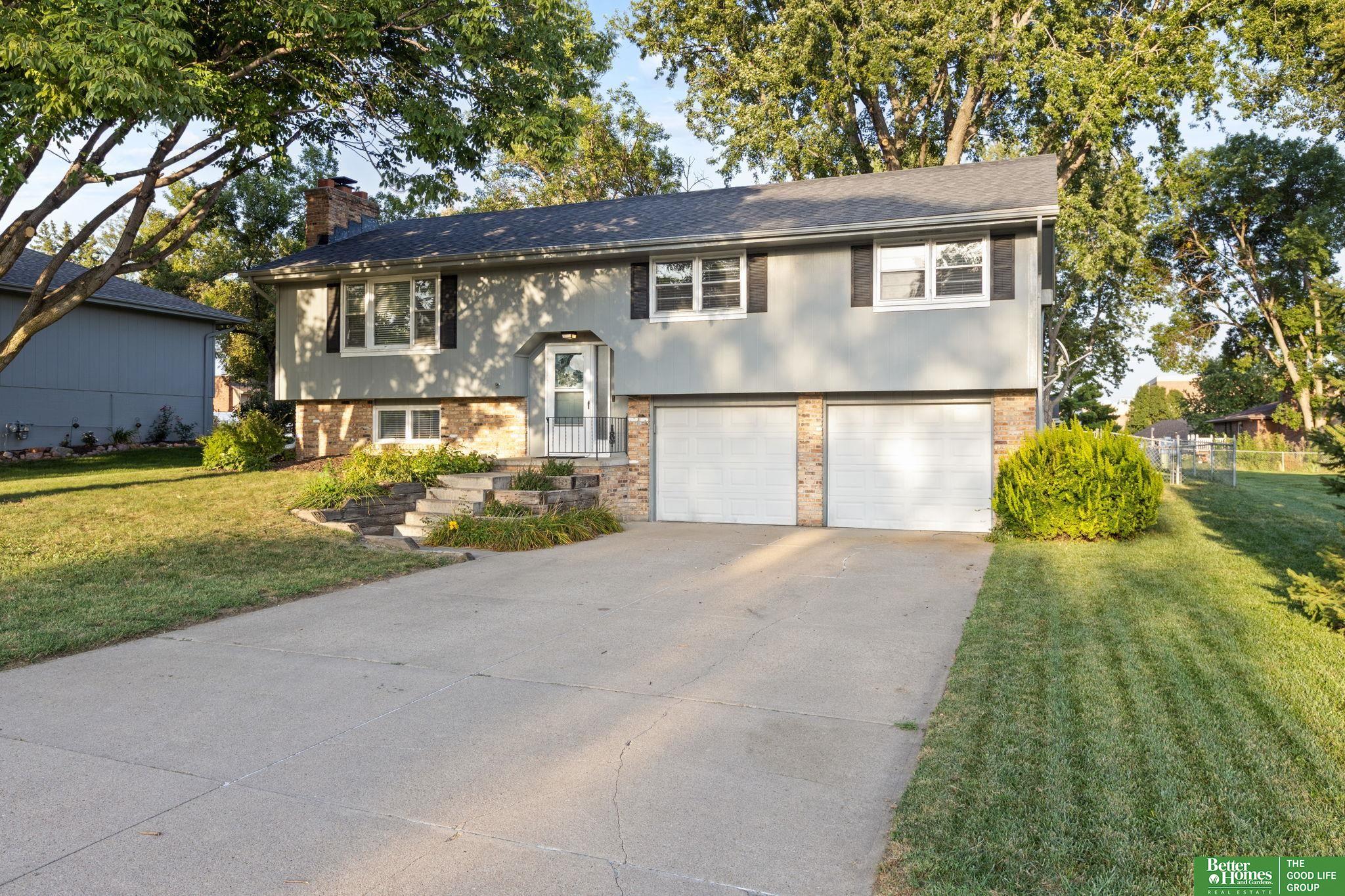 207th St, Elkhorn, NE 68022 #1