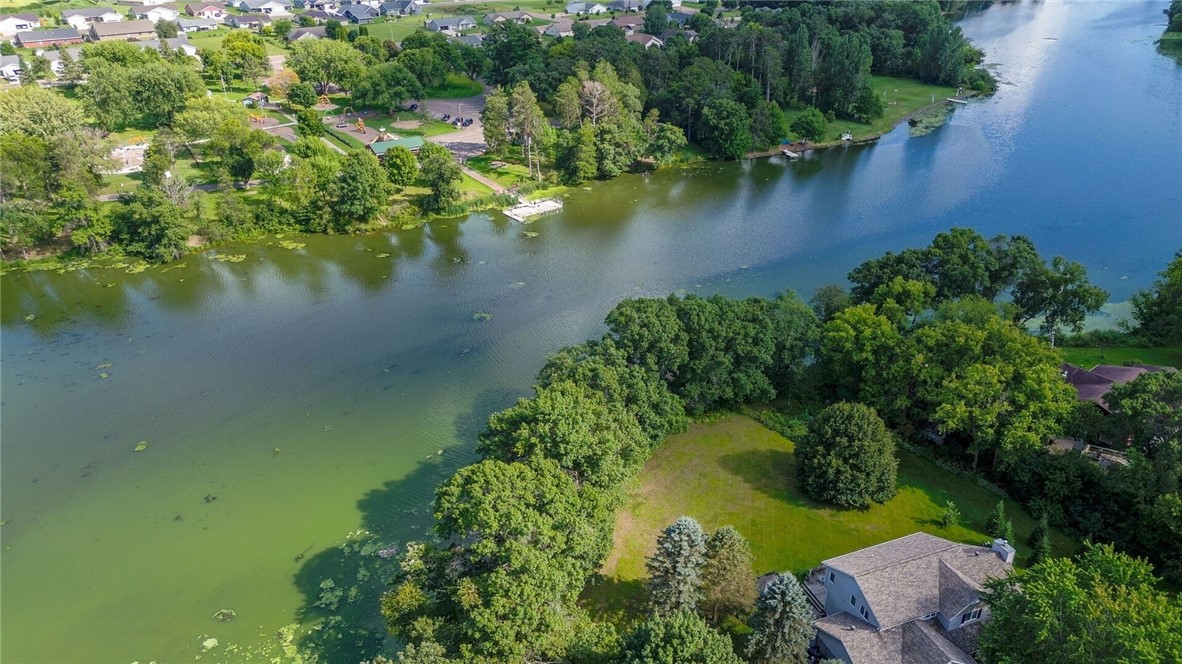 Bloomer, Wisconsin, 54724, United States, 4 Bedrooms Bedrooms, ,3 BathroomsBathrooms,Residential,For Sale,1983863