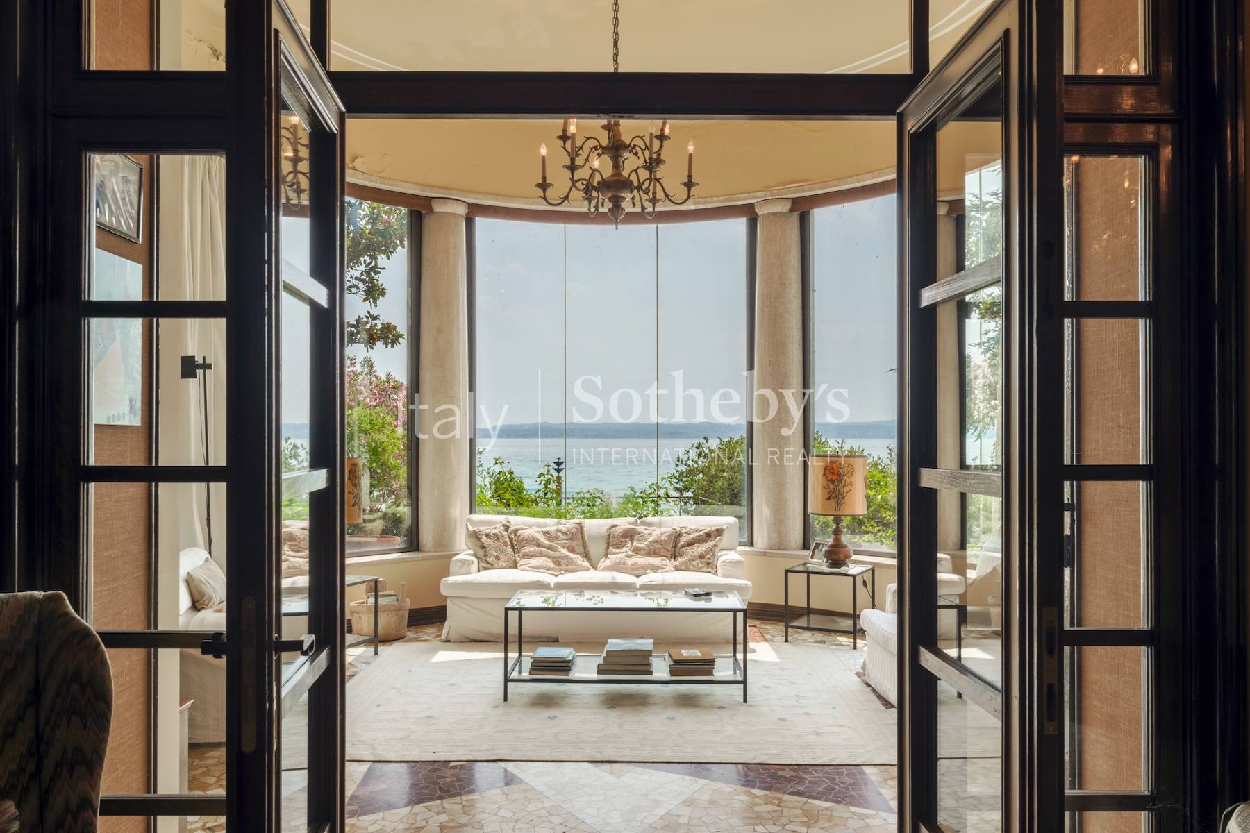 Unrivalled waterfront estate on Lake Garda - 物件實景