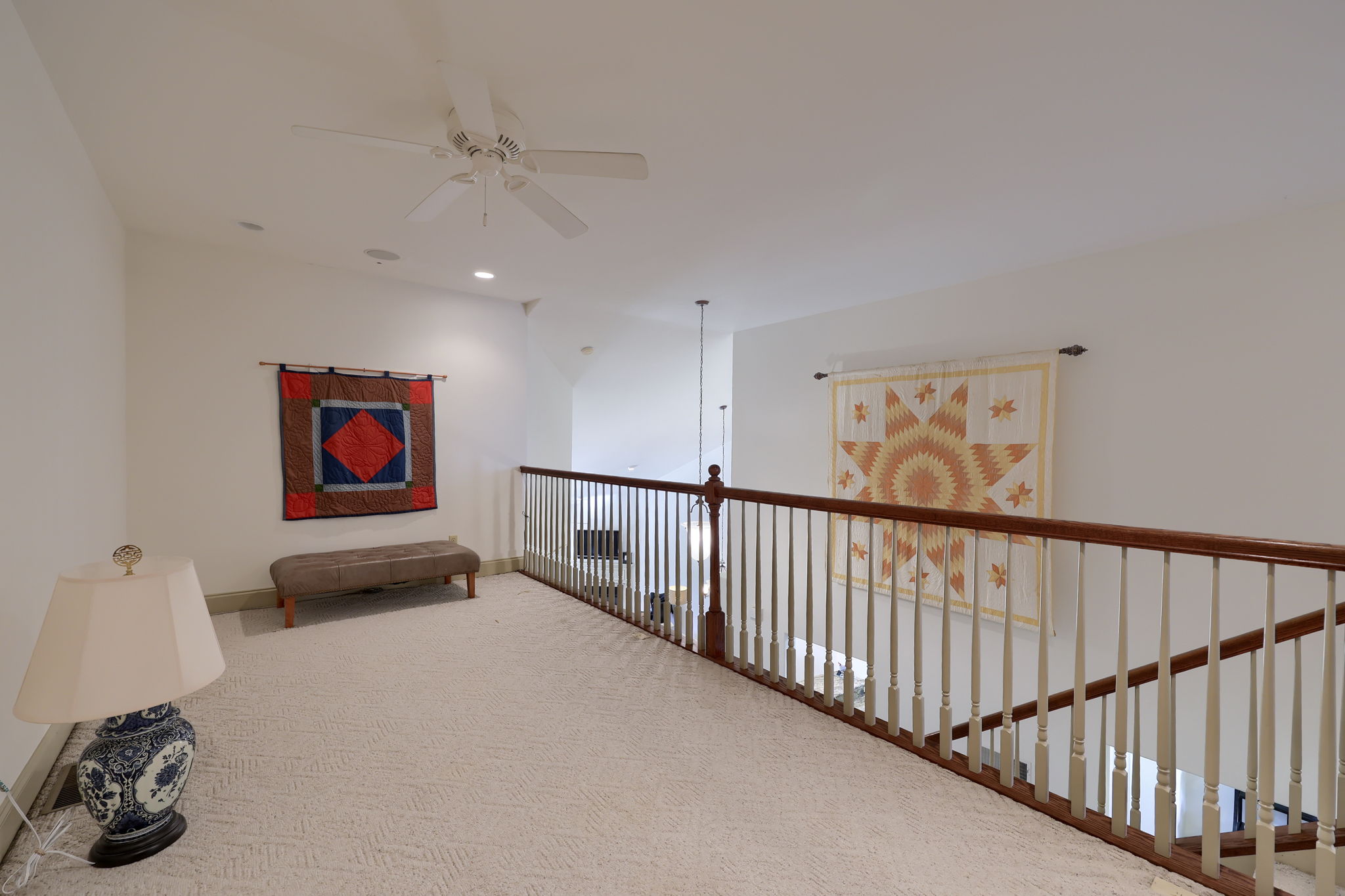  66 FARMVIEW LN - 物件實景