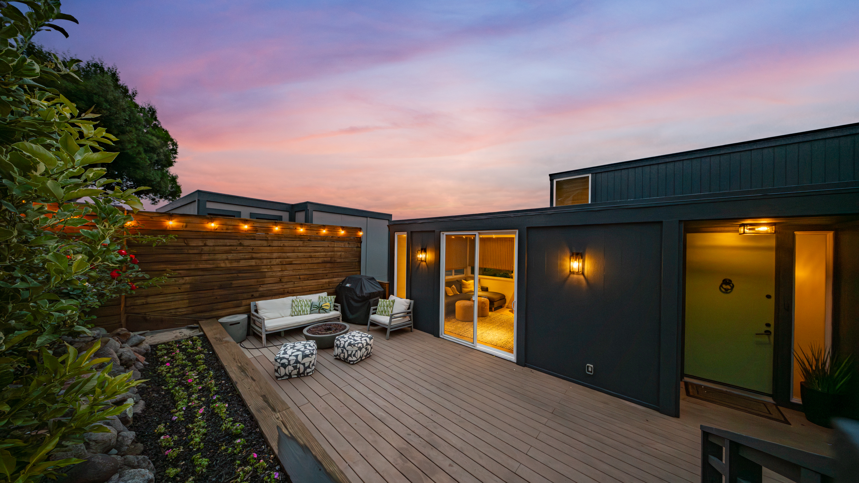  Contempary Hillside Living - 物件實景