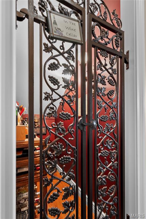 Charleston, Missouri, 63834, United States, 4 Bedrooms Bedrooms, ,6 BathroomsBathrooms,Residential,For Sale,1974839