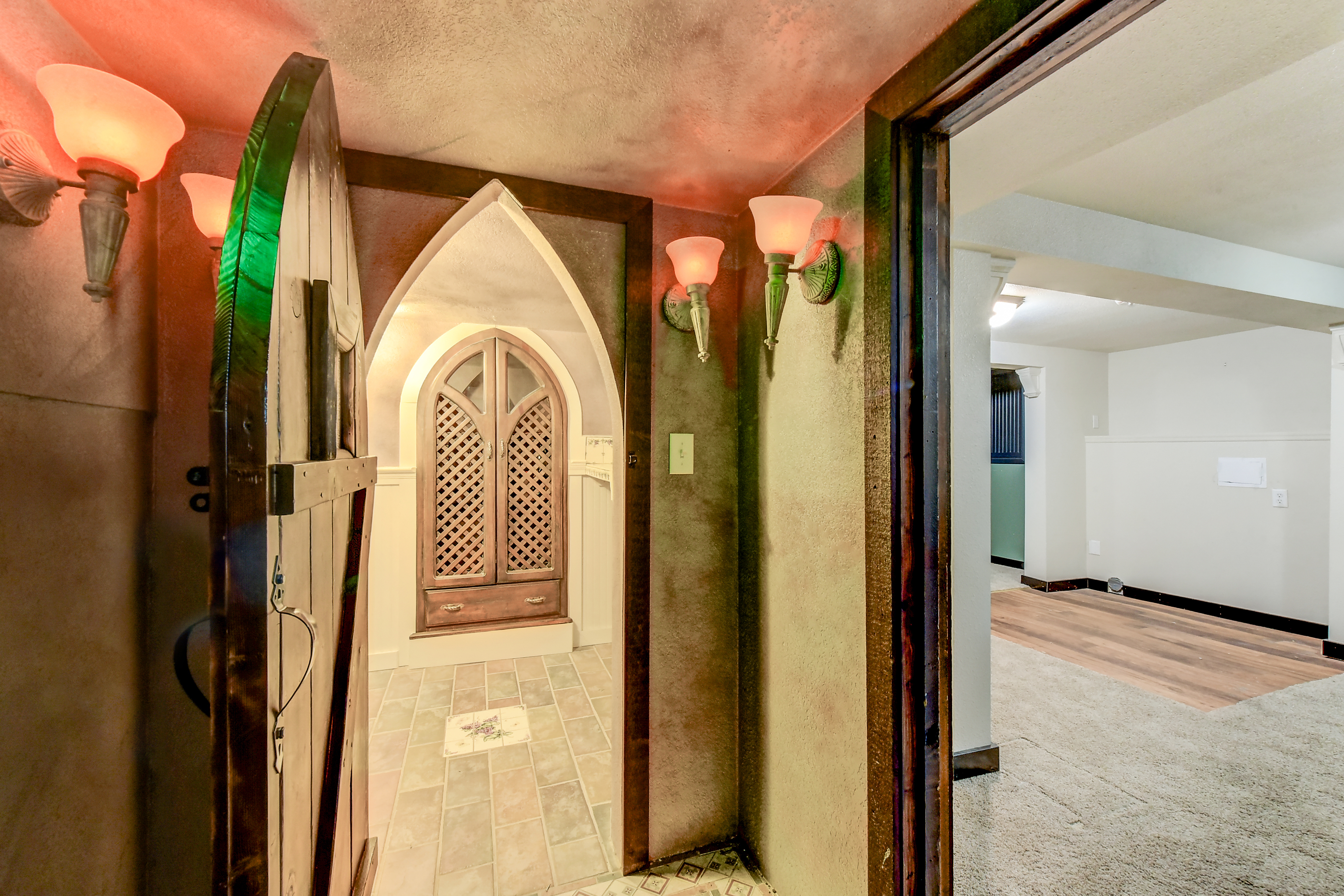 Sumner, Washington, 98390, United States, 4 Bedrooms Bedrooms, ,3 BathroomsBathrooms,Residential,For Sale,1992043