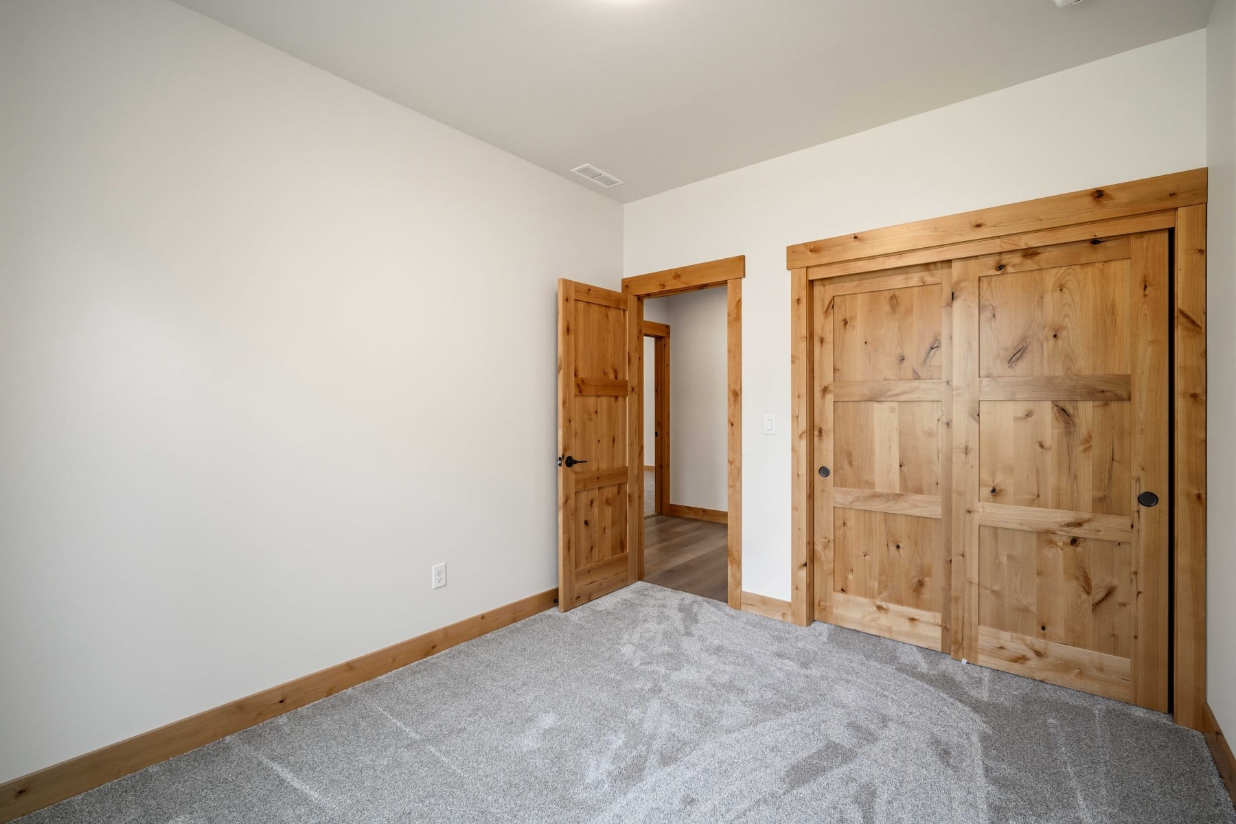  17146 Covina Road Bend, OR 97707 - 物件實景
