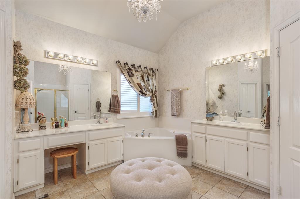 McKinney, Texas, 75070, United States, 4 Bedrooms Bedrooms, ,4 BathroomsBathrooms,Residential,For Sale,1890937