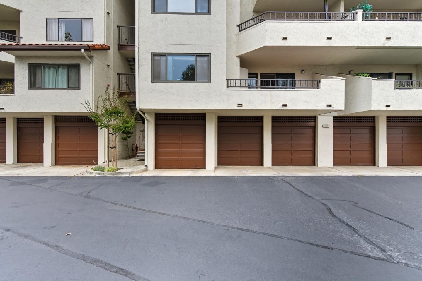 Hayward, California, 94541, United States, 2 Bedrooms Bedrooms, ,2 BathroomsBathrooms,Residential,For Sale,1961712