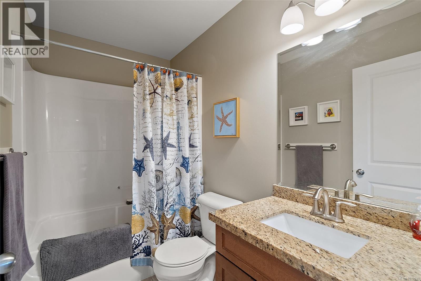 DUNCAN, British Columbia, V9L 0E1, CA, 4 Bedrooms Bedrooms, ,3 BathroomsBathrooms,Residential,For Sale,1949053