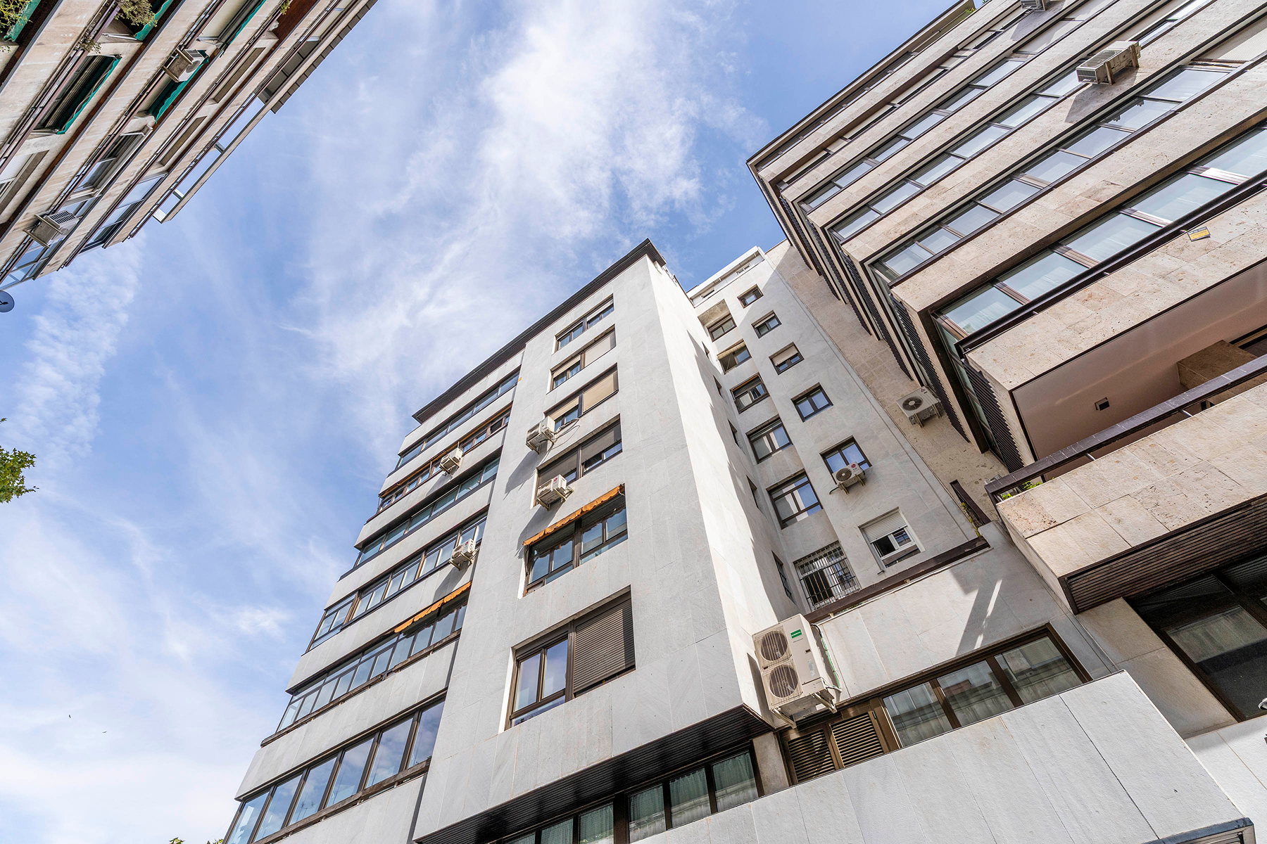  2-bedroom apartment on Lagasca Street - 物件實景