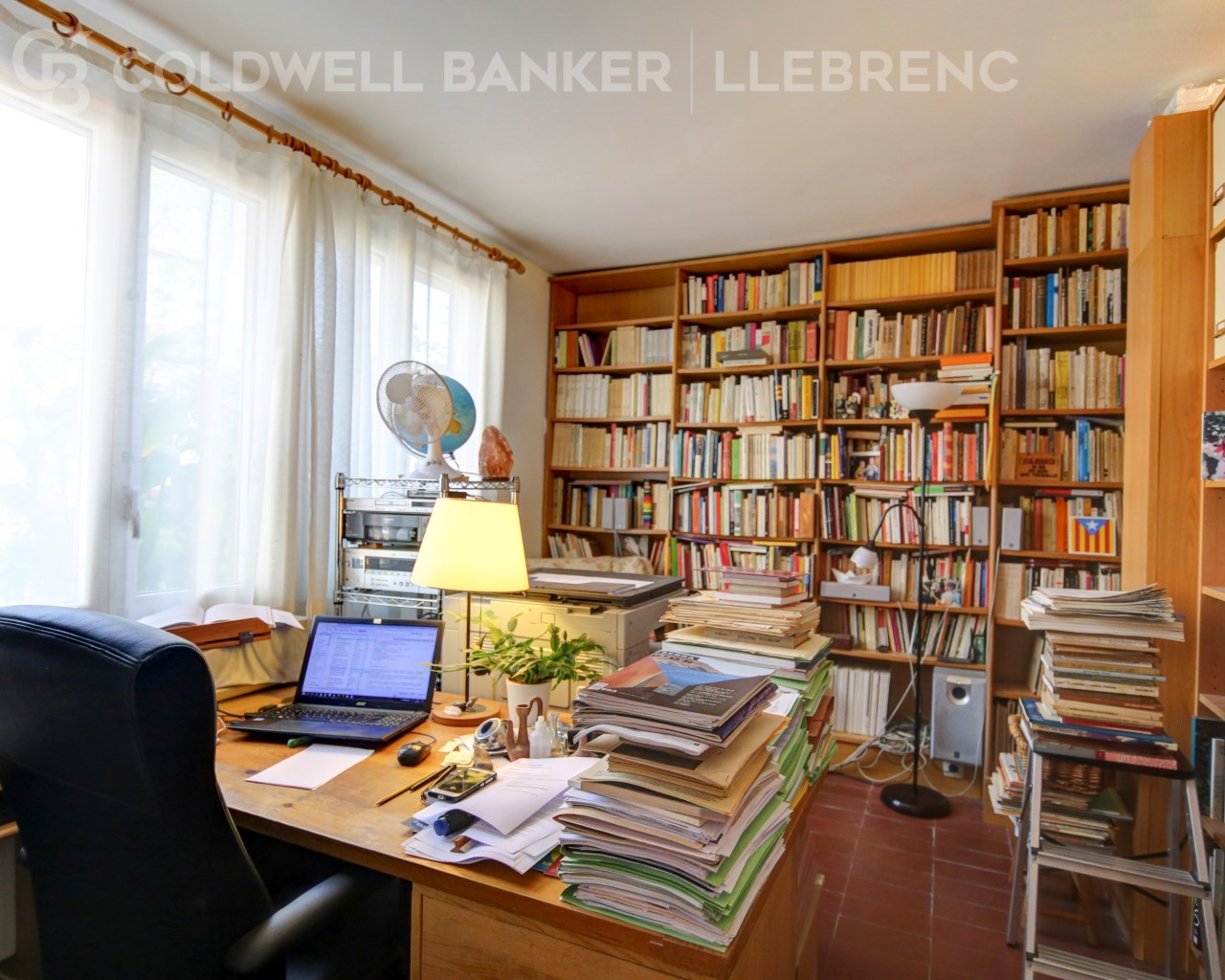 Barcelona, Catalonia, ES, 4 Bedrooms Bedrooms, ,1 BathroomBathrooms,Residential,For Sale,1622772