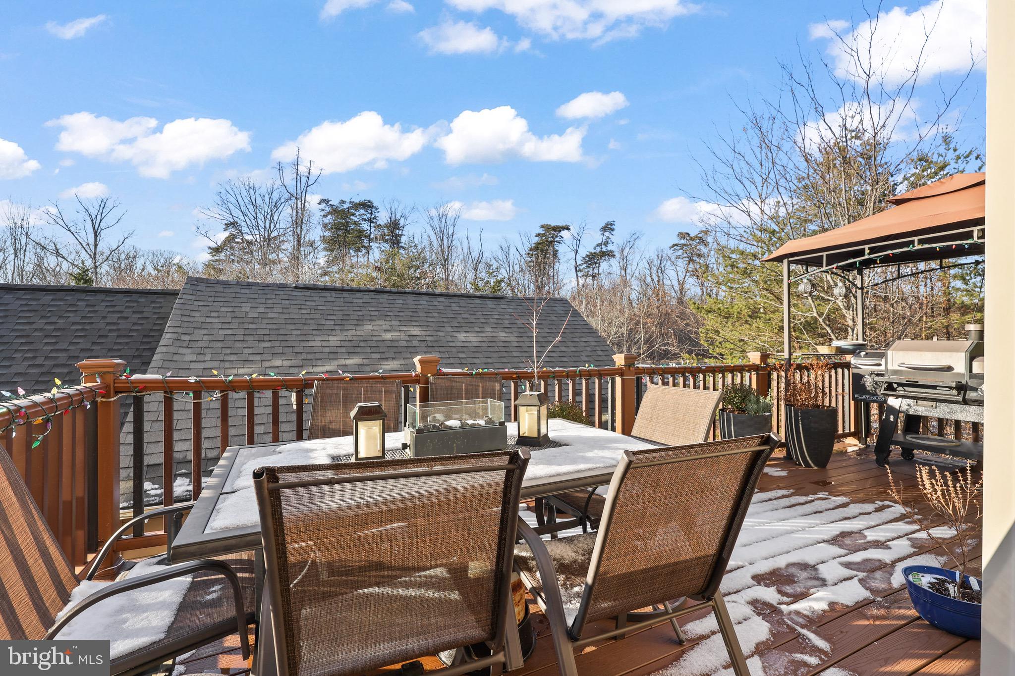 Woodbridge, Virginia, 22192, United States, 4 Bedrooms Bedrooms, ,4 BathroomsBathrooms,Residential,For Sale,2006181