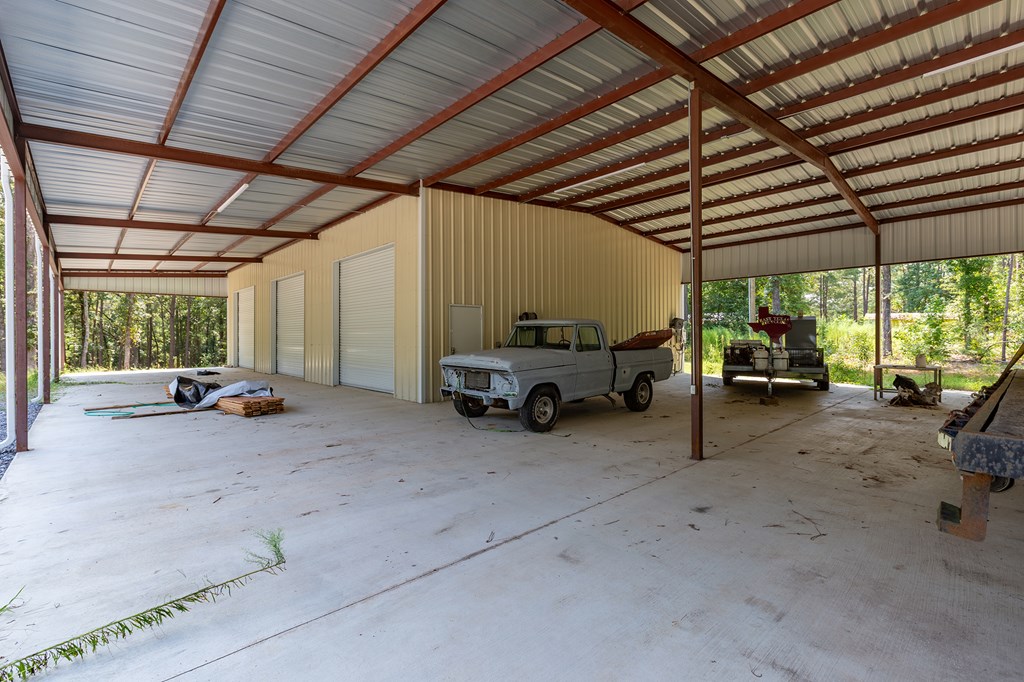 Lufkin, Texas, 75901, United States, ,1 BathroomBathrooms,Residential,For Sale,1980635