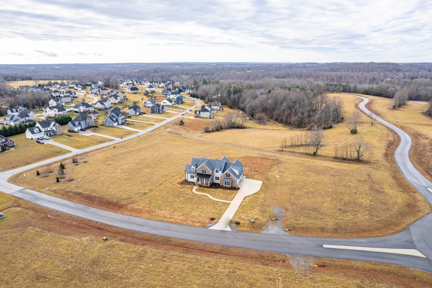 Forest, Virginia, 24551, United States, 5 Bedrooms Bedrooms, ,3 BathroomsBathrooms,Residential,For Sale,1980464