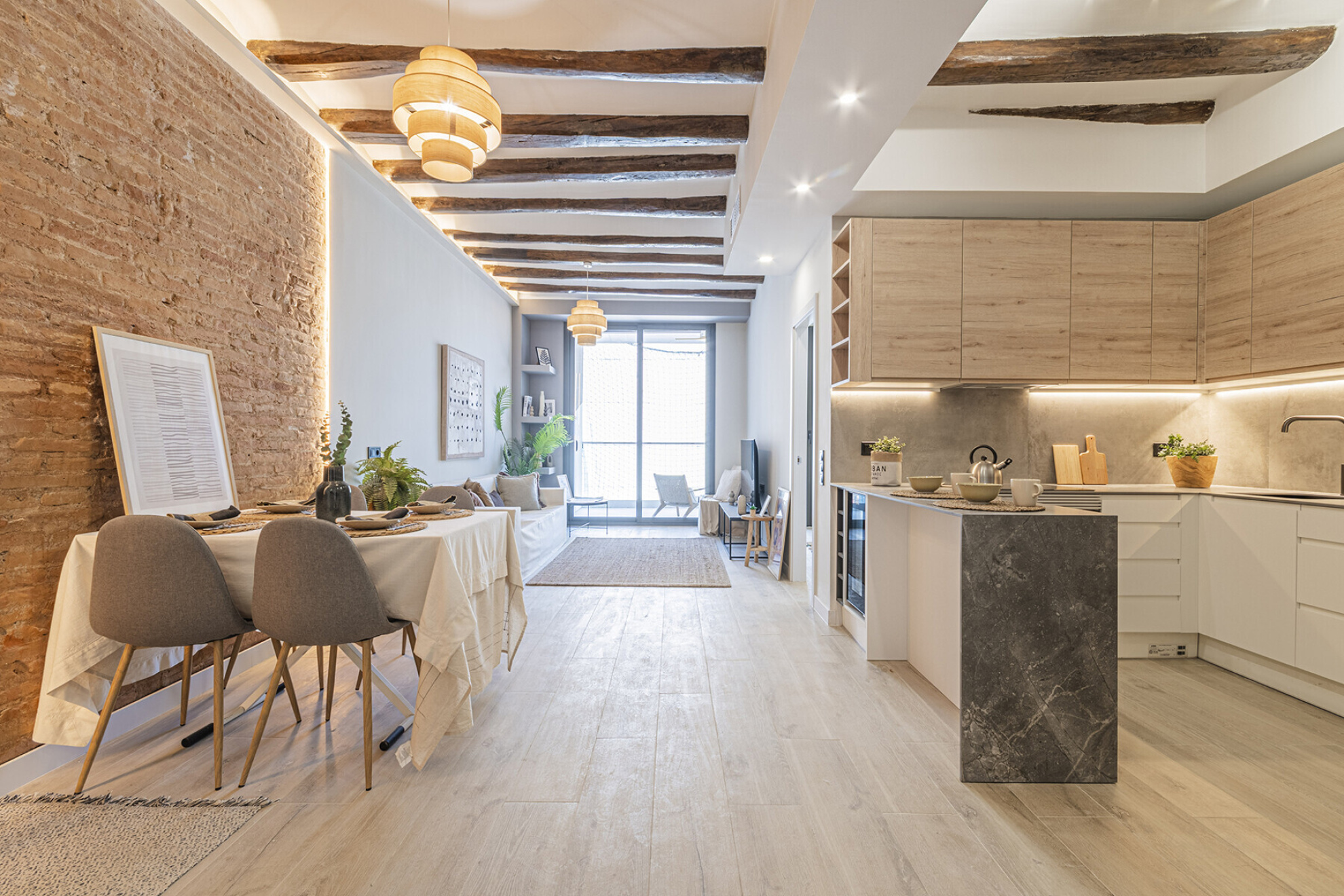  Apartment in a fully renovated building with a terrace in Marià Aguiló - 物件實景