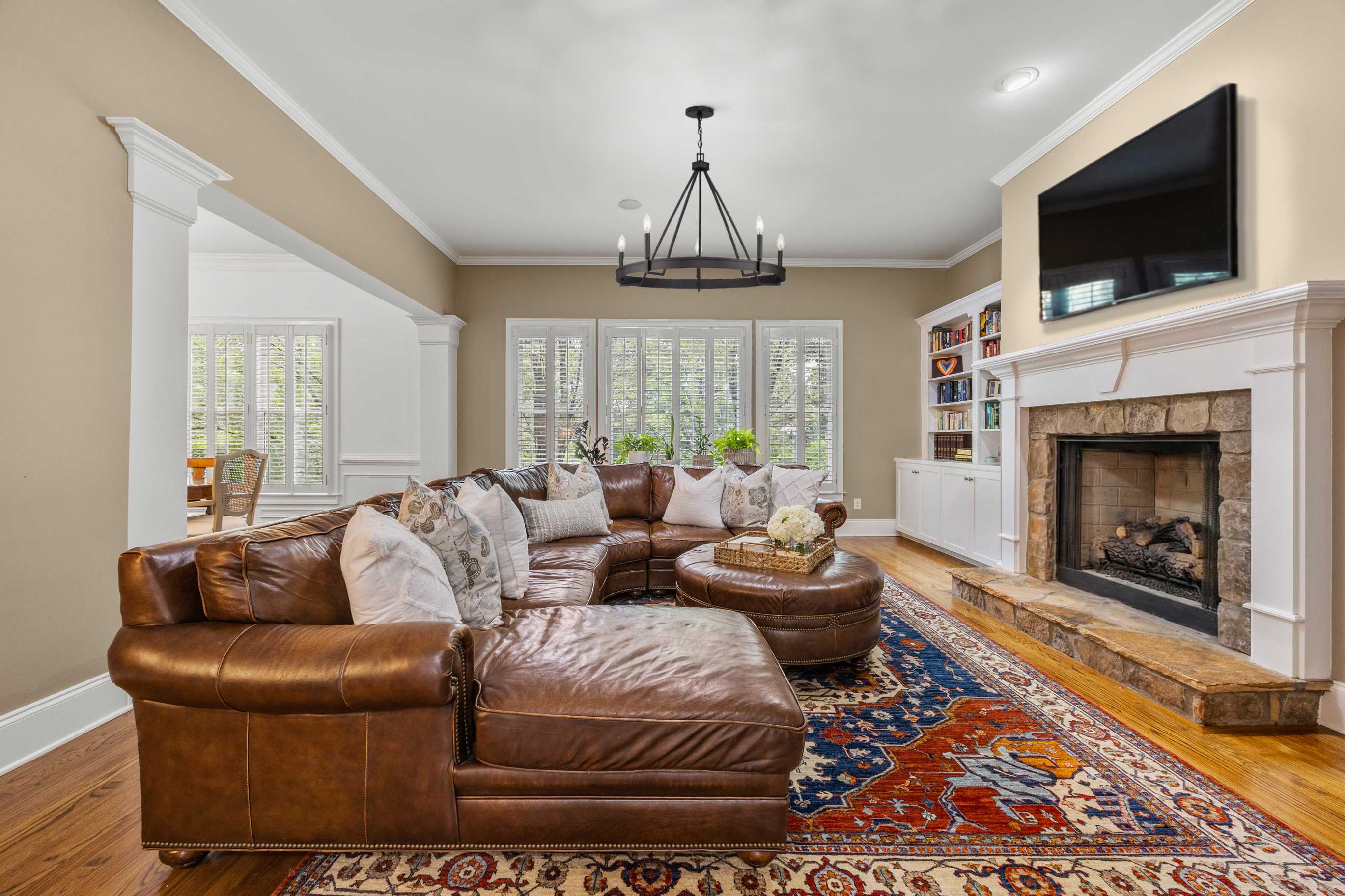  Impeccably Maintained Home in an Exclusive Gated Enclave - 物件實景