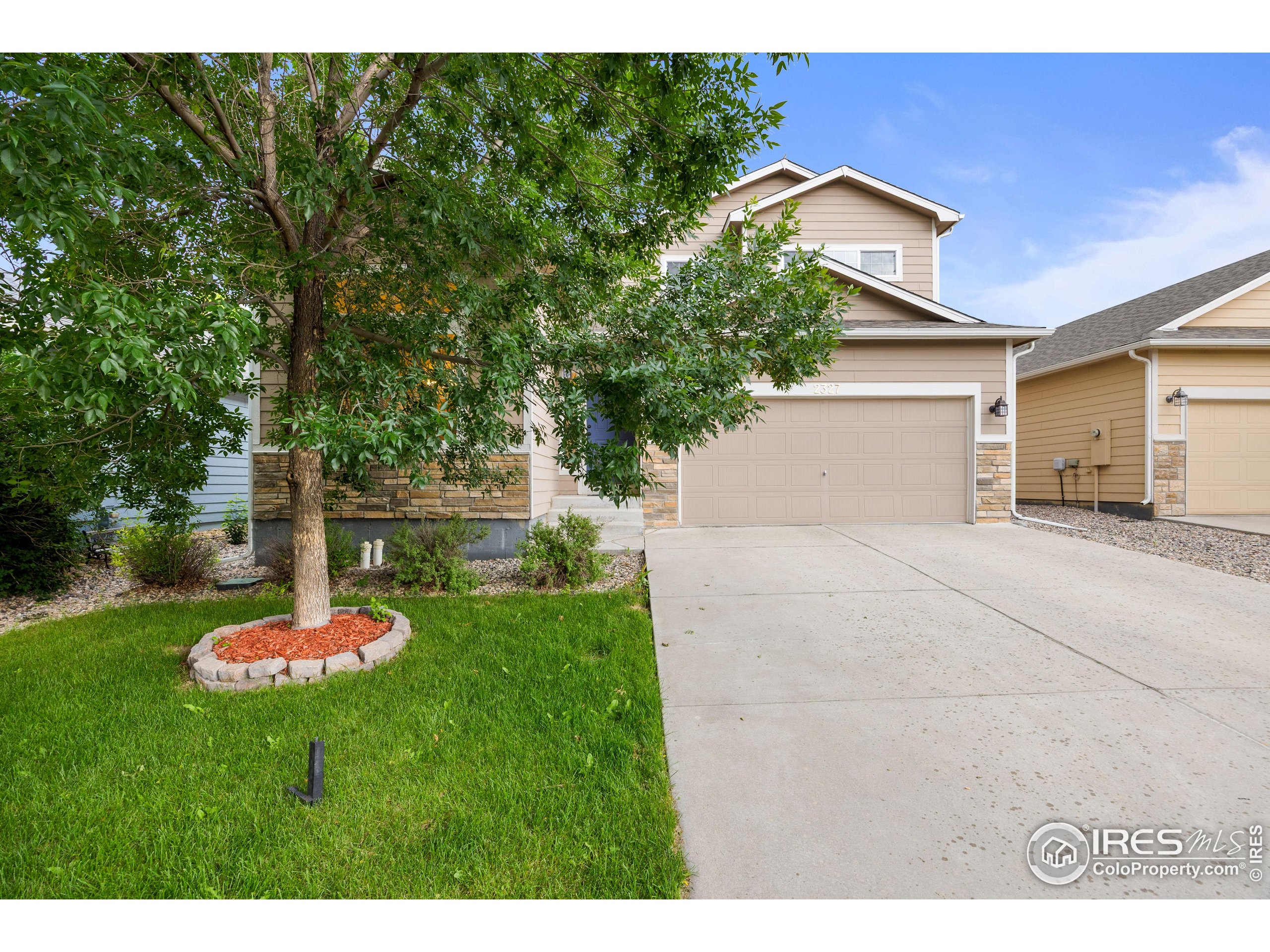 Fort Collins, Colorado, 80524, United States, 5 Bedrooms Bedrooms, ,4 BathroomsBathrooms,Residential,For Sale,1939496