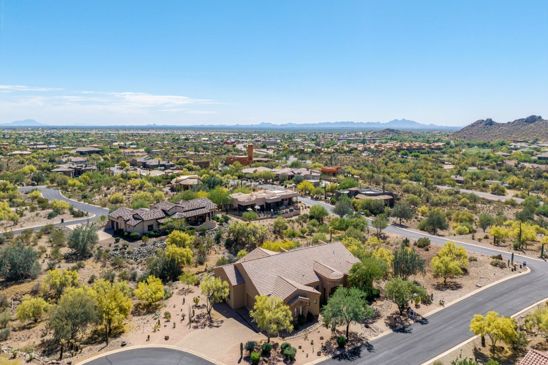  10761 E Calle Del Cascabel  Gold Canyon, AZ - 物件實景