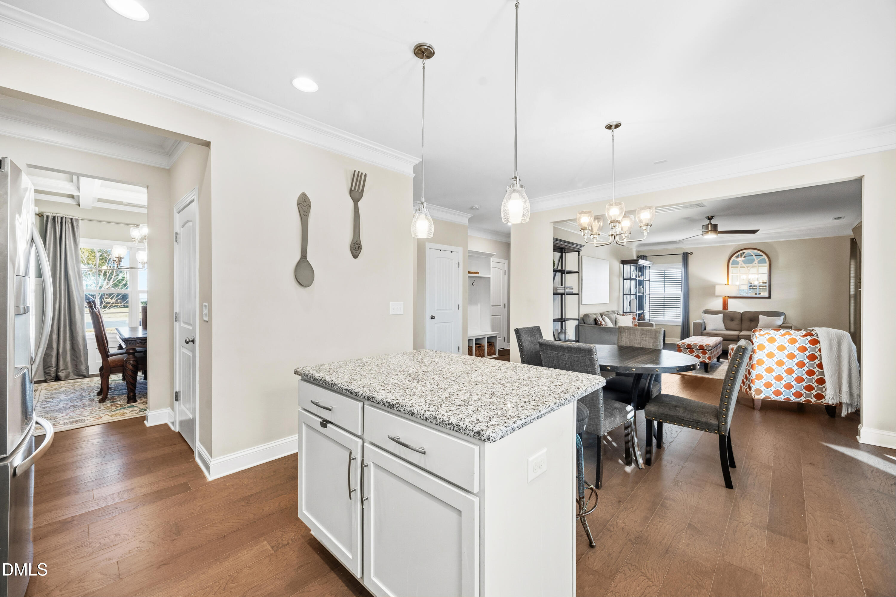 Fuquay Varina, North Carolina, 27526, United States, 5 Bedrooms Bedrooms, ,4 BathroomsBathrooms,Residential,For Sale,1990818