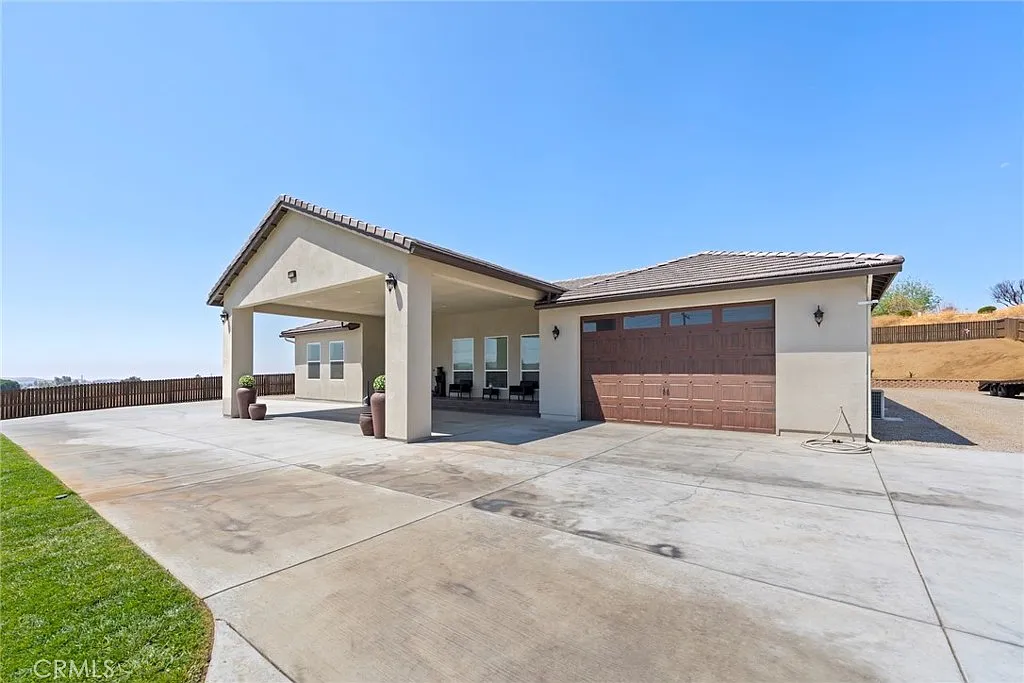 Cherry Valley, California, 92223, United States, 4 Bedrooms Bedrooms, ,3 BathroomsBathrooms,Residential,For Sale,1983713