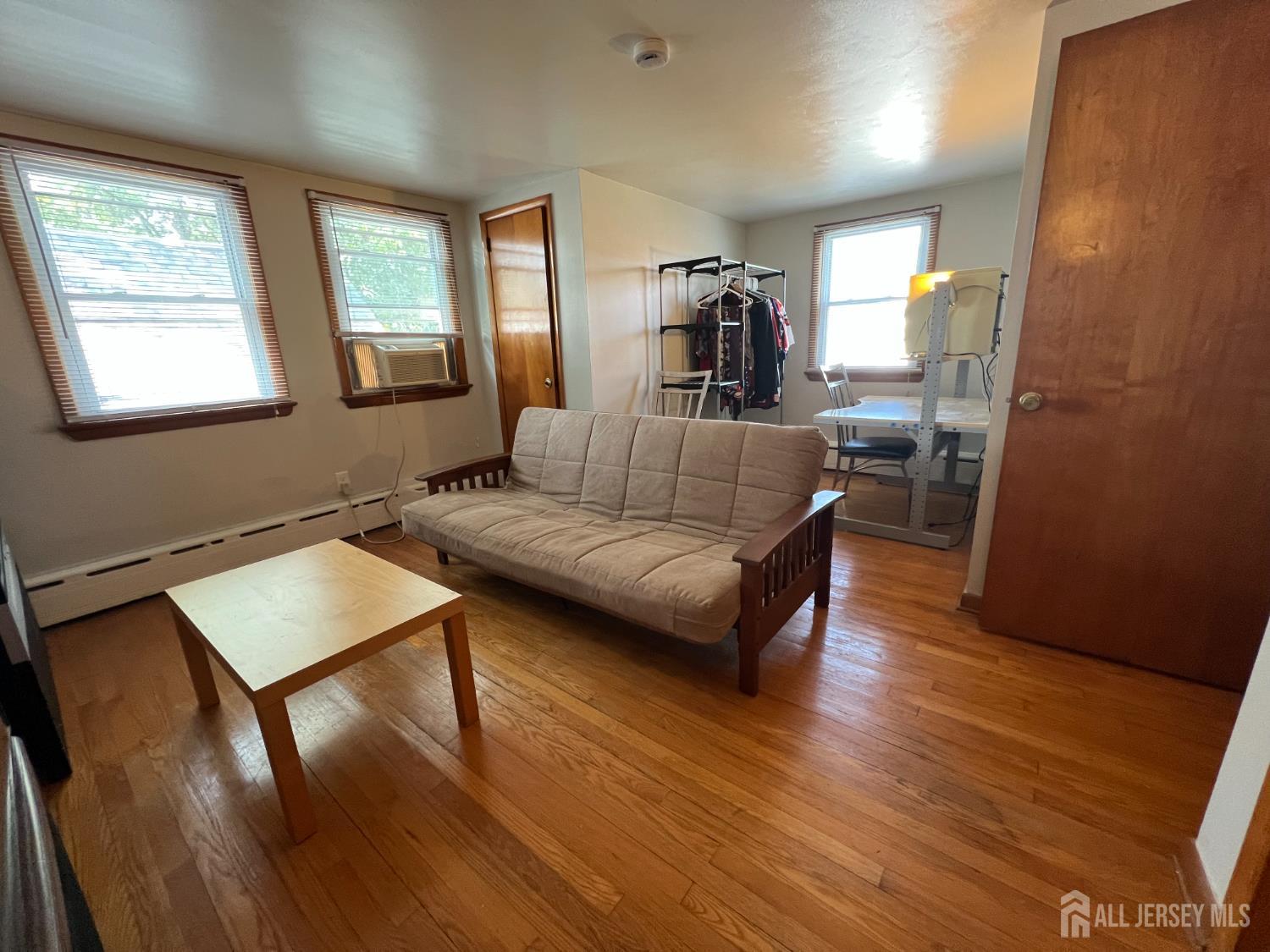 Fords, New Jersey, 08863, United States, 4 Bedrooms Bedrooms, ,2 BathroomsBathrooms,Residential,For Sale,1901910