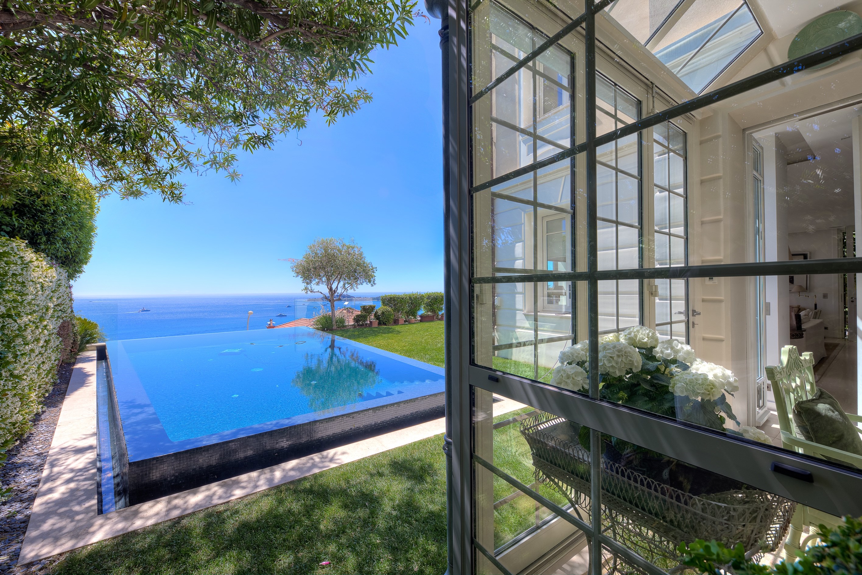  Beaulieu-sur-Mer villa Belle Époque avec vue mer panoramique et piscine à débor… - 物件實景