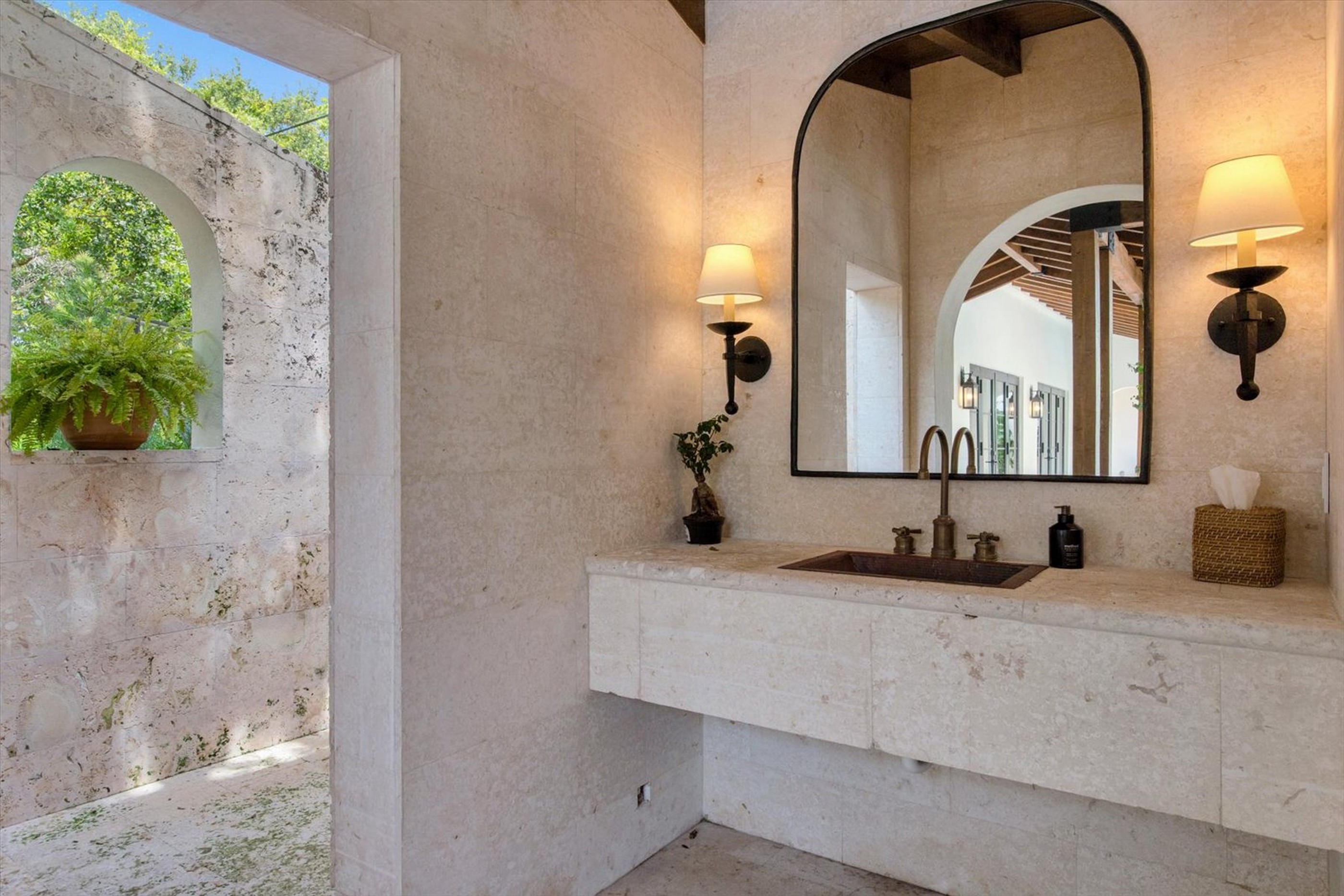  545 San Antonio Ave, Coral Gables, FL, 33146 - 物件實景