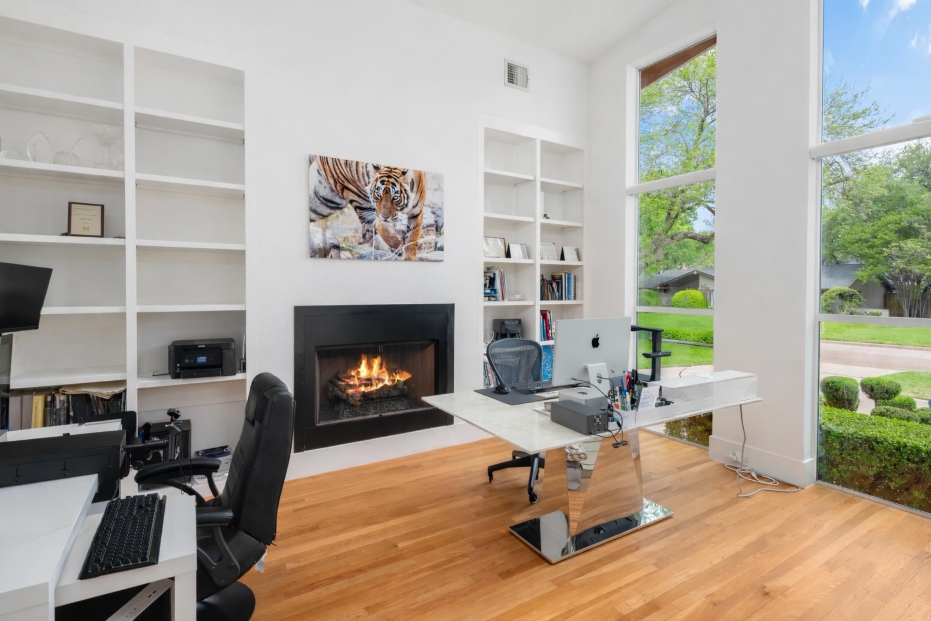  Modern, Distinctive, and Thoughtfully Designed in Melshire Estates - 物件實景