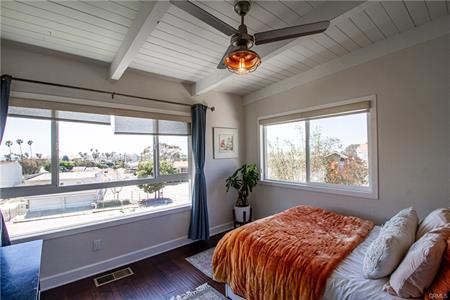 Redondo Beach, California, 90277, United States, 3 Bedrooms Bedrooms, ,2 BathroomsBathrooms,Residential,For Sale,1914316