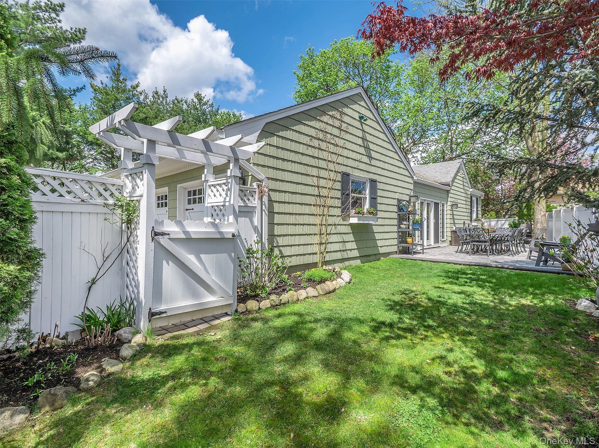  3 Duke Place, Glen Cove, NY, 11542 - 物件實景