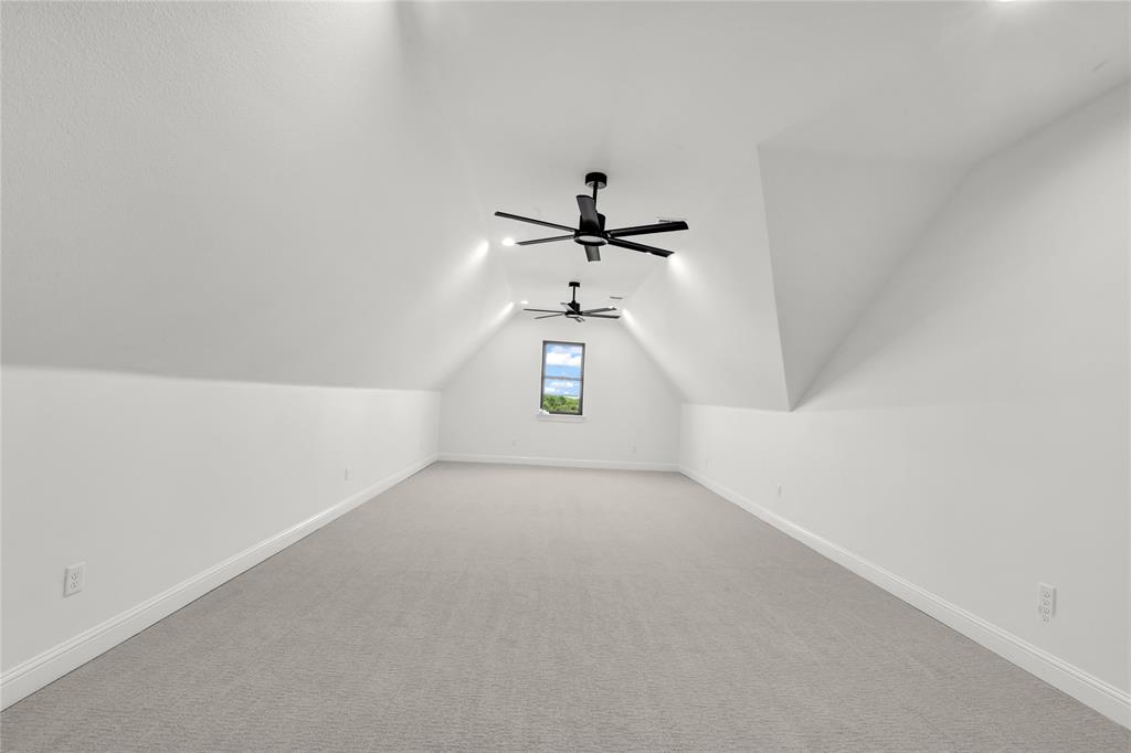 Weatherford, Texas, 76087, United States, 5 Bedrooms Bedrooms, ,6 BathroomsBathrooms,Residential,For Sale,1981061