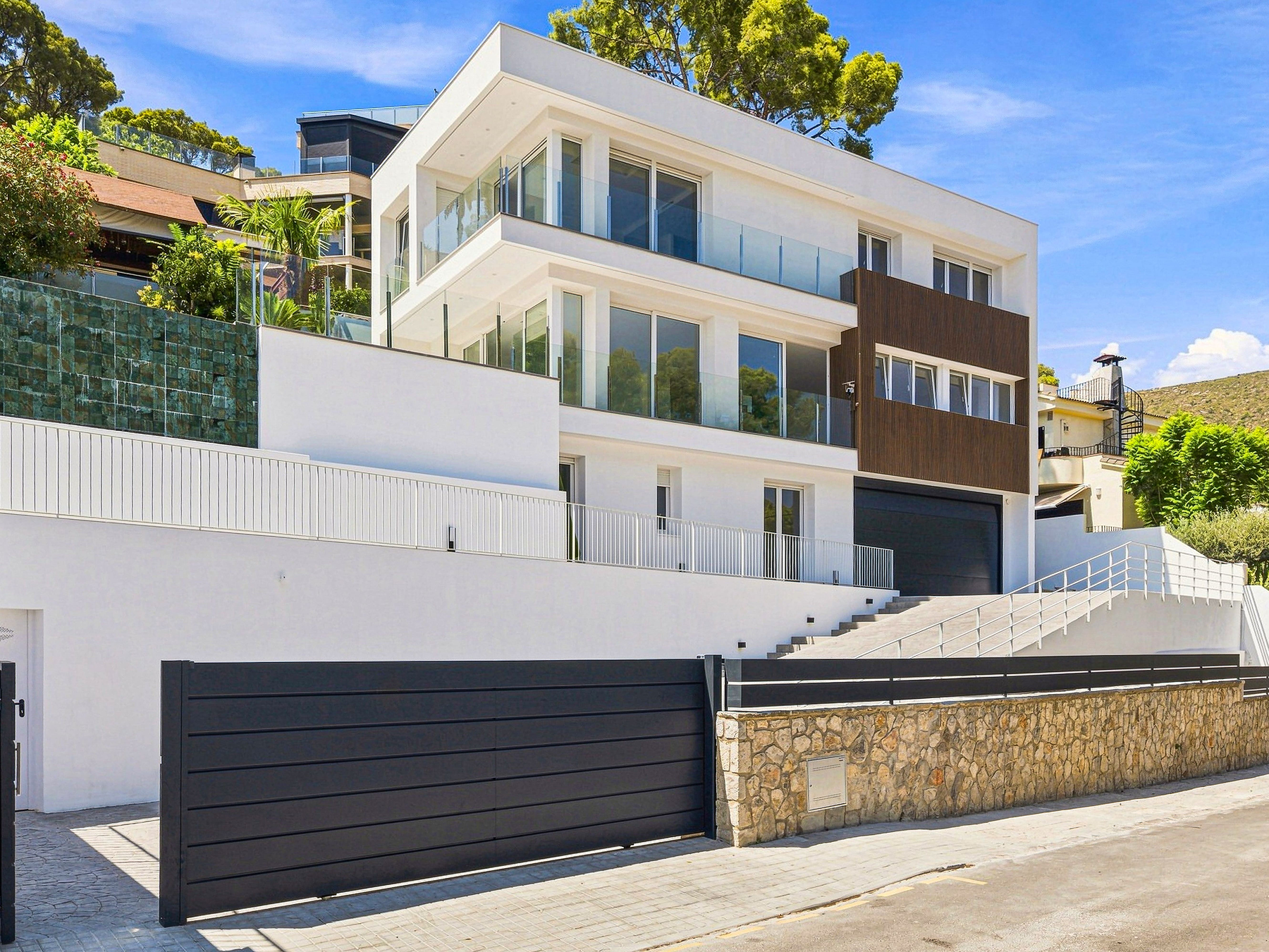  Exclusive designer villa with infinity pool and sea views - 物件實景