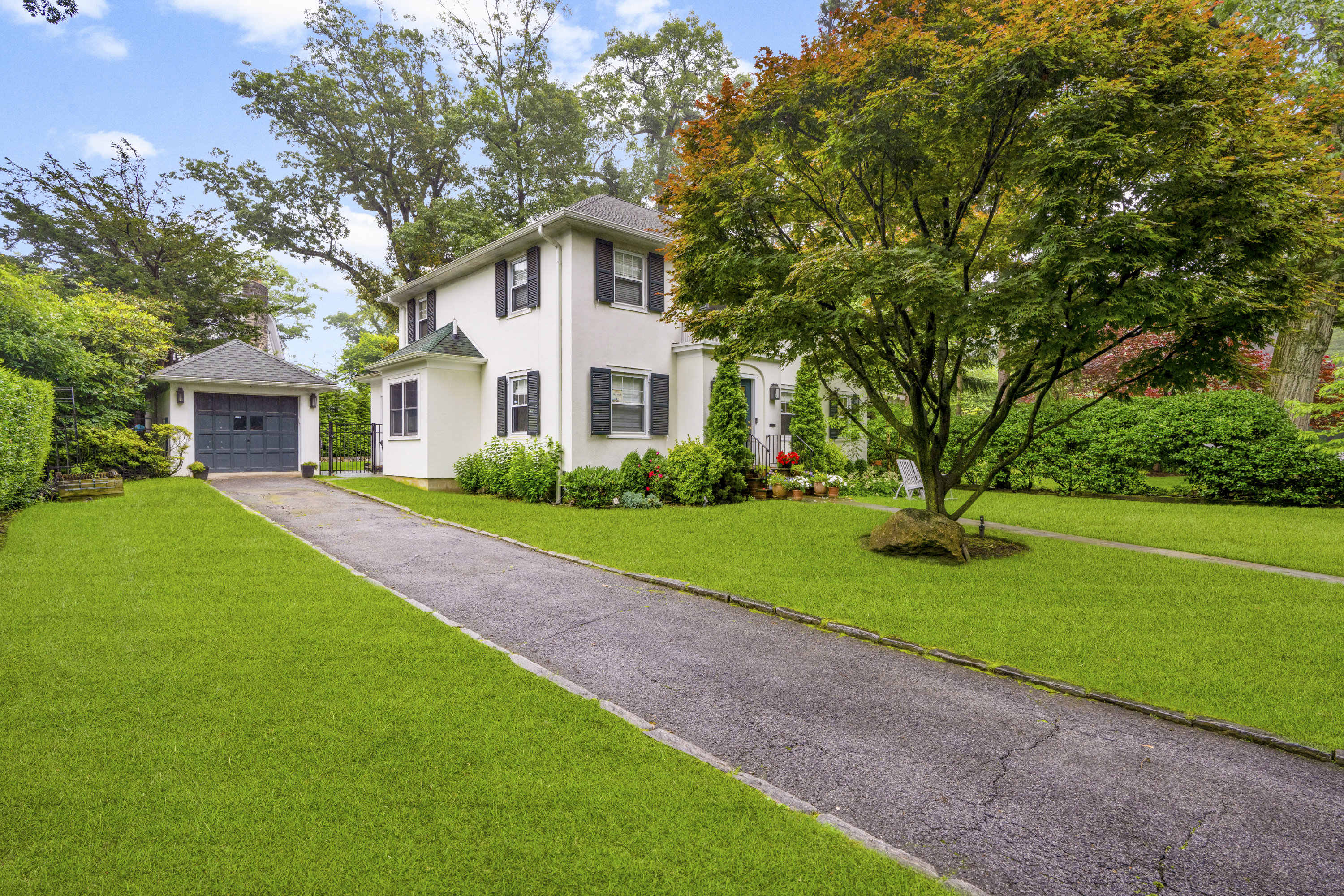  Fully Renovated Larchmont Colonial - 物件實景