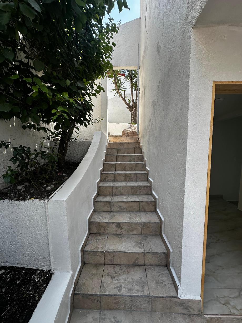 Atizapán de Zaragoza, Estado de méxico, 52957, Mexico, 3 Bedrooms Bedrooms, ,5 BathroomsBathrooms,Residential,For Sale,1917011