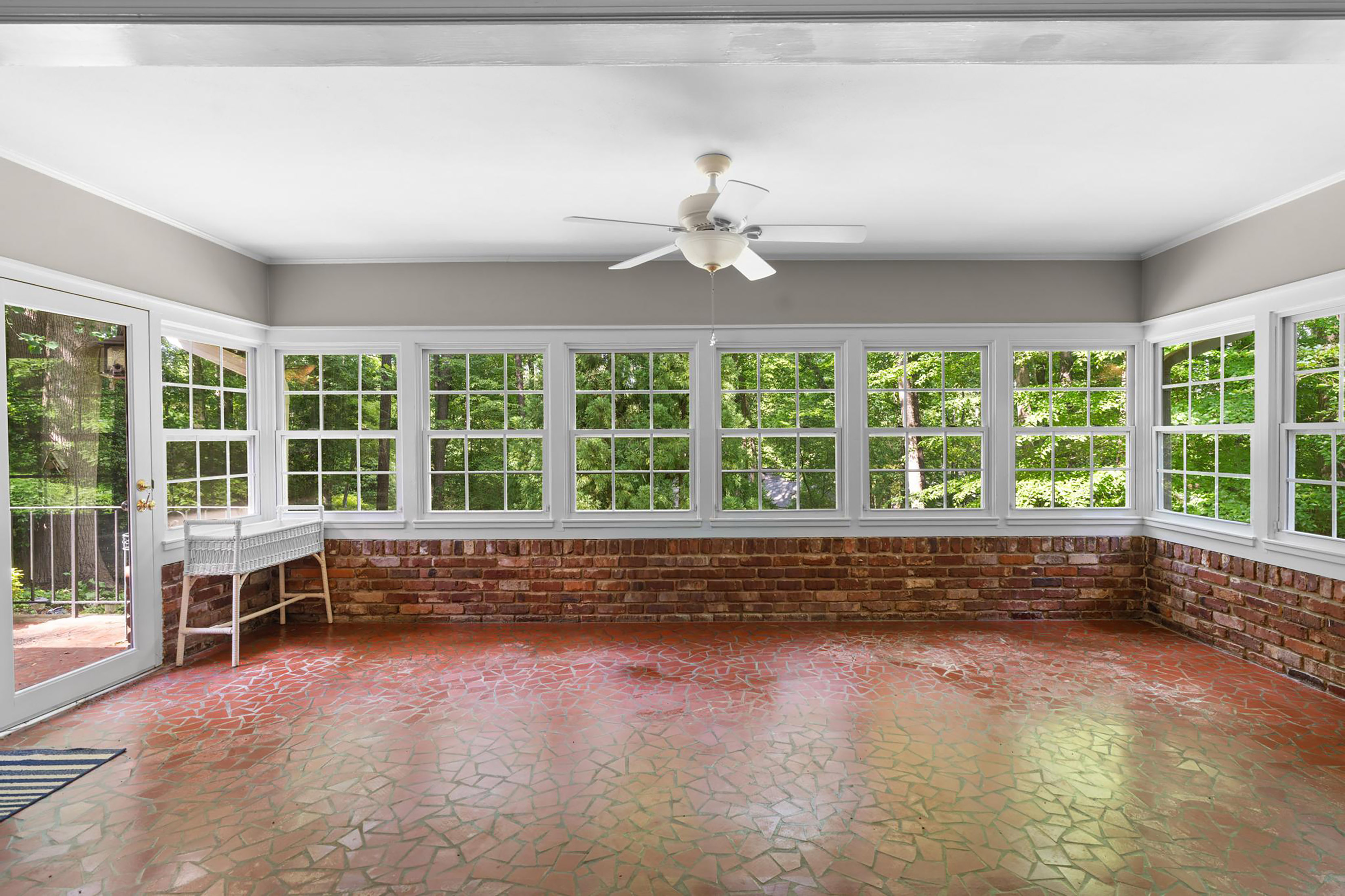  Exceptional Lot, Unbeatable Location and Endless Potential - 物件實景
