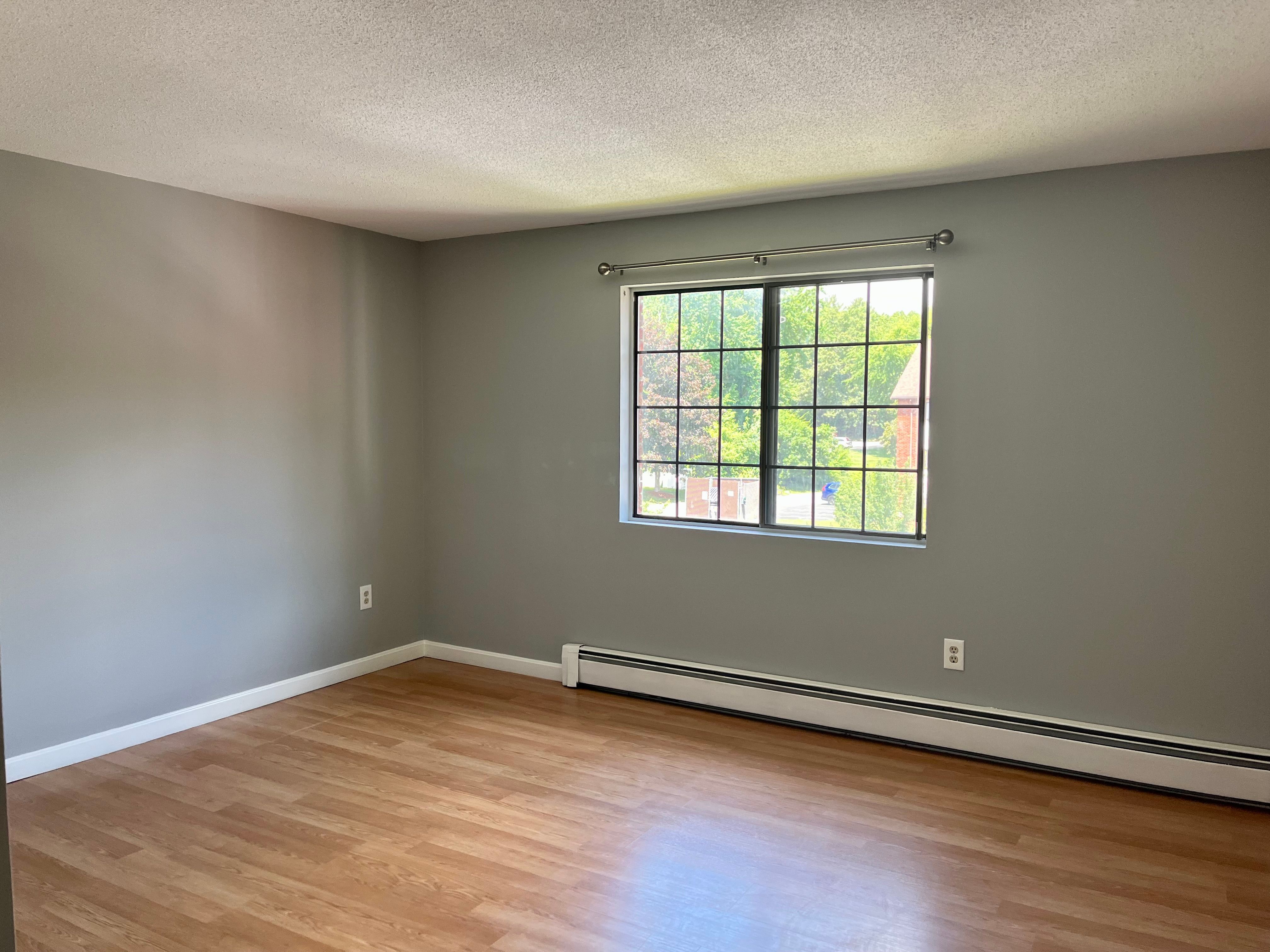  1600 Skyline Drive, Unit 6, Lowell, MA, 01854 - 物件實景
