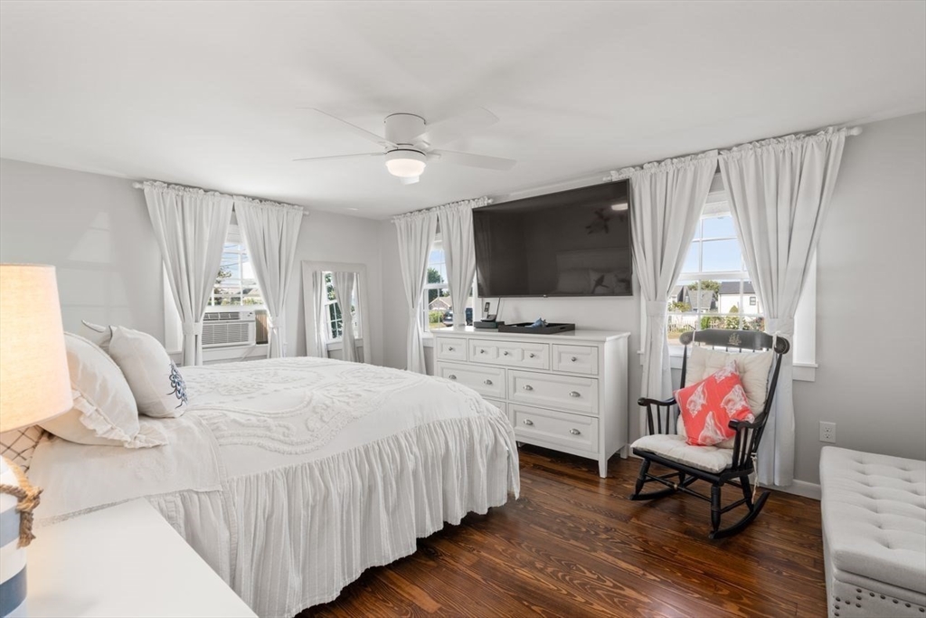 Sandwich, Massachusetts, 02563, United States, 2 Bedrooms Bedrooms, ,1 BathroomBathrooms,Residential,For Sale,1939789
