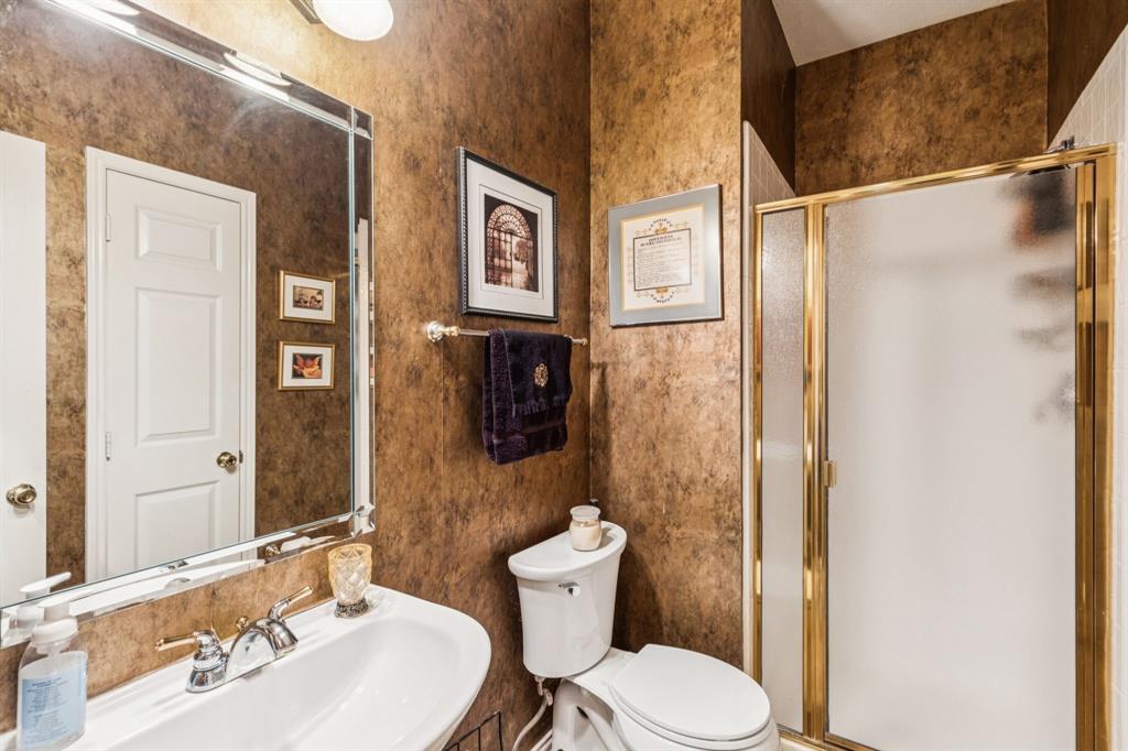 Plano, Texas, 75025, United States, 4 Bedrooms Bedrooms, ,3 BathroomsBathrooms,Residential,For Sale,1912085