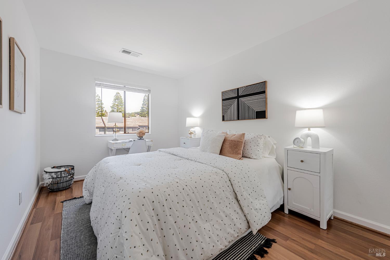 Novato, California, 94945, United States, 3 Bedrooms Bedrooms, ,3 BathroomsBathrooms,Residential,For Sale,1867220