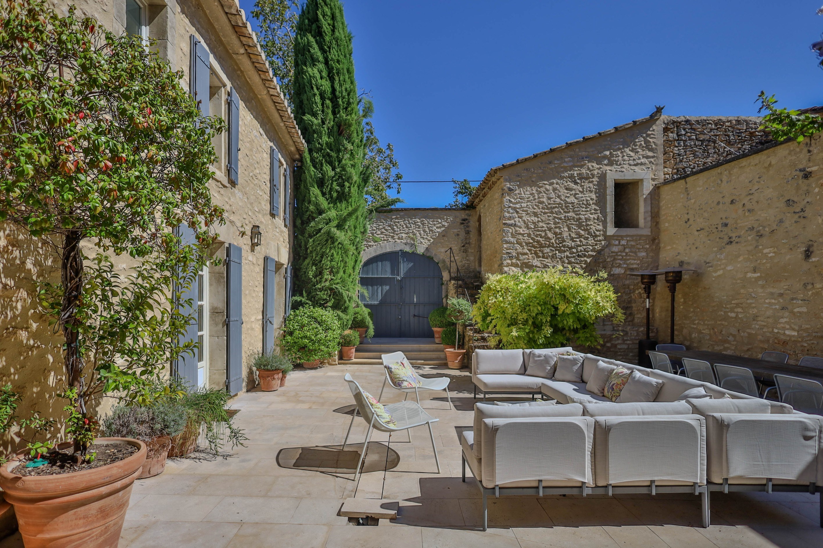  An Exceptional Estate with Timeless Charm - 物件實景
