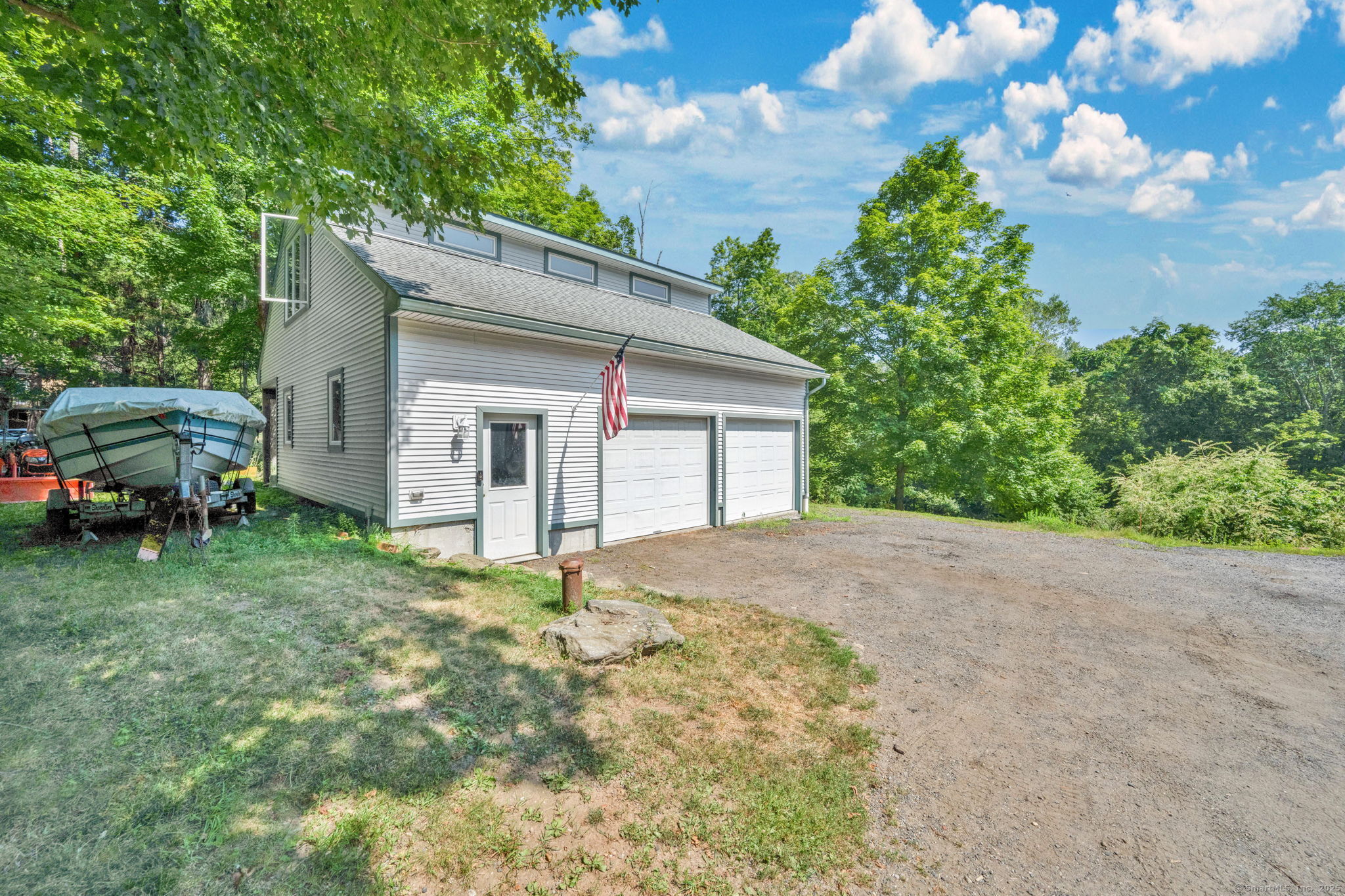 Marlborough, Connecticut, 06447, United States, 4 Bedrooms Bedrooms, ,4 BathroomsBathrooms,Residential,For Sale,1907701