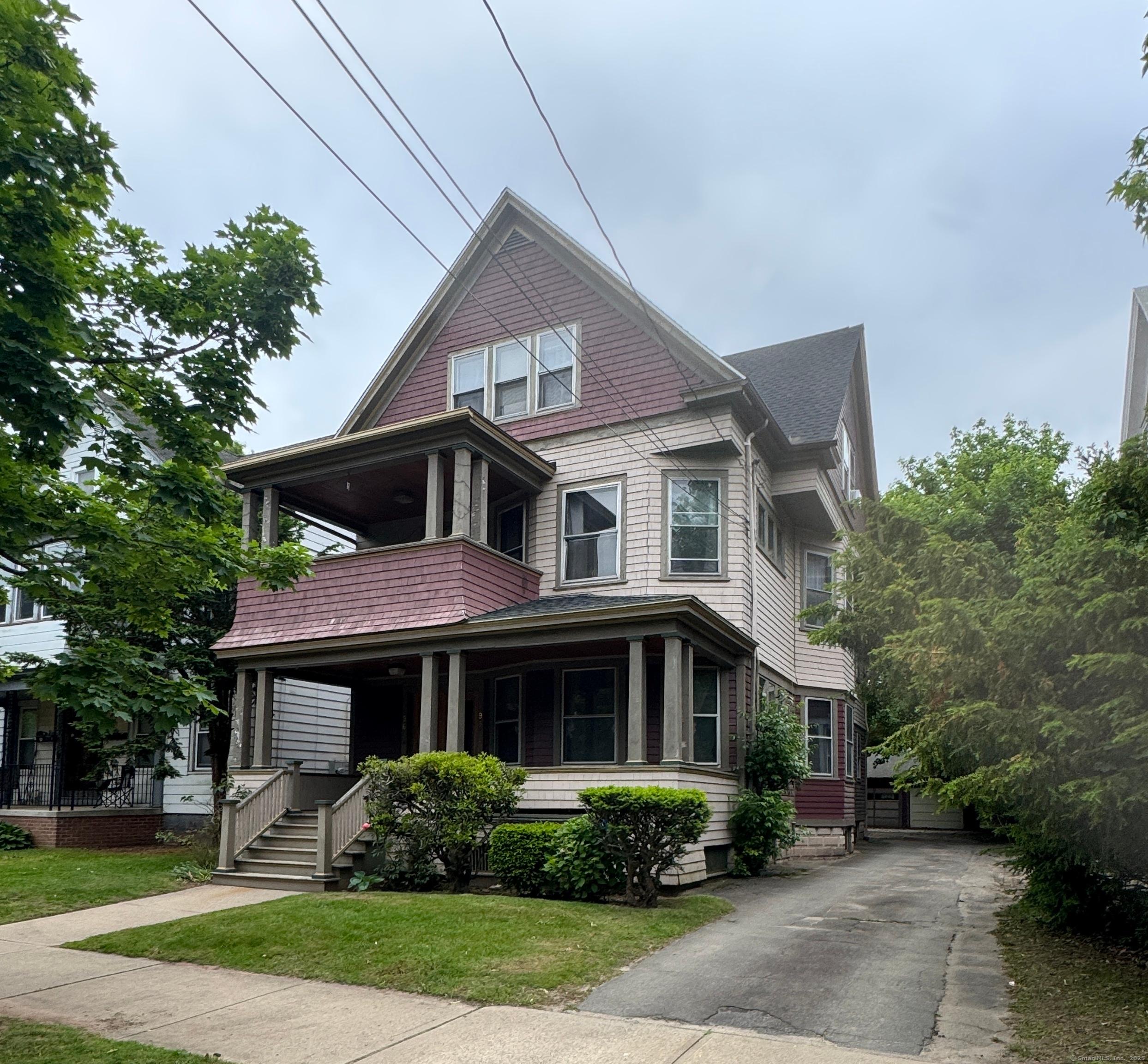 New Haven, Connecticut, 06511, United States, 8 Bedrooms Bedrooms, ,3 BathroomsBathrooms,Residential,For Sale,1992477