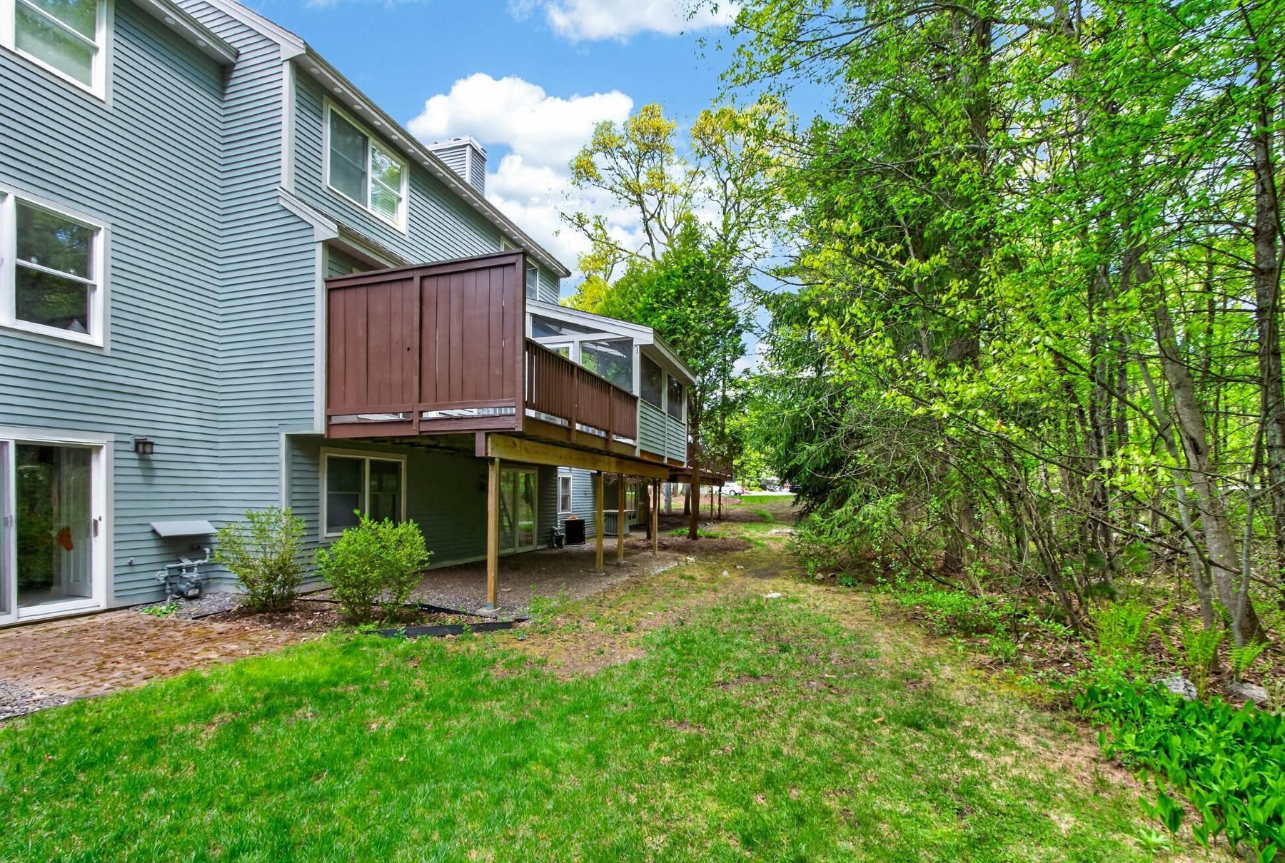  4 Deer Grass Ln, Acton, MA, 01720 - 物件實景
