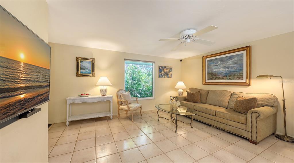 Sarasota, Florida, 34234, United States, 2 Bedrooms Bedrooms, ,2 BathroomsBathrooms,Residential,For Sale,1875494