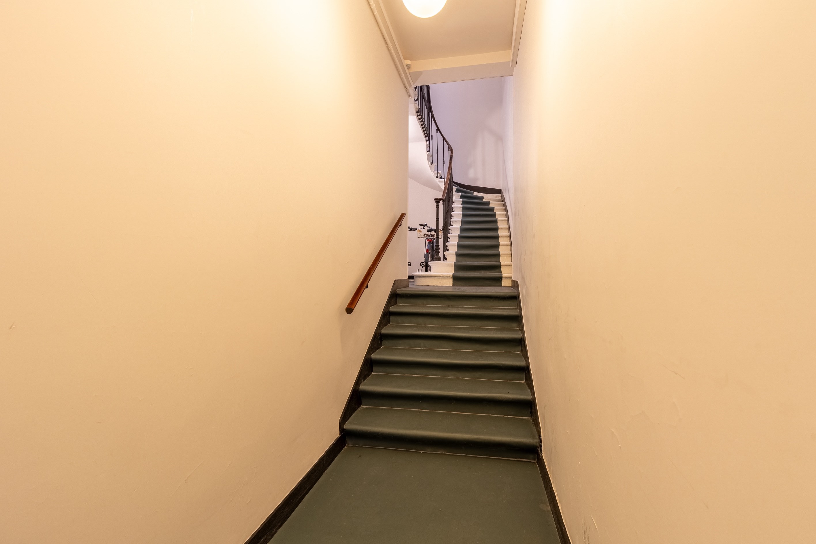  PALAIS GALLIEN - FONDAUDÈGE - CHARMING RENOVATED APARTMENT OF 44 M2 IN THE CENT… - 物件實景