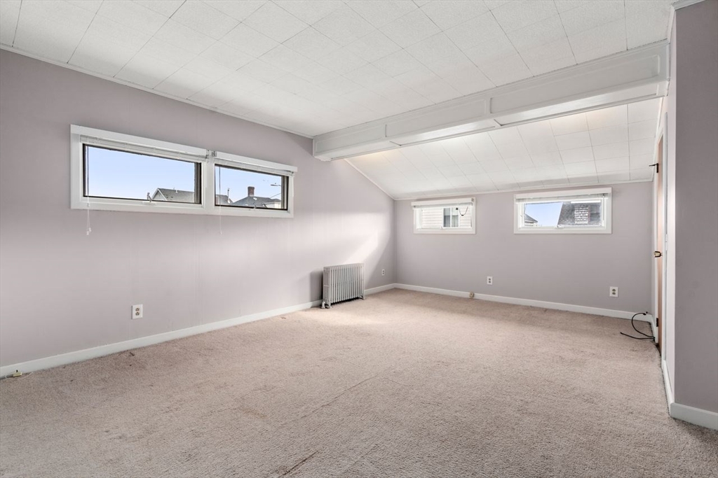 Winthrop, Massachusetts, 02152, United States, 3 Bedrooms Bedrooms, ,2 BathroomsBathrooms,Residential,For Sale,1990916