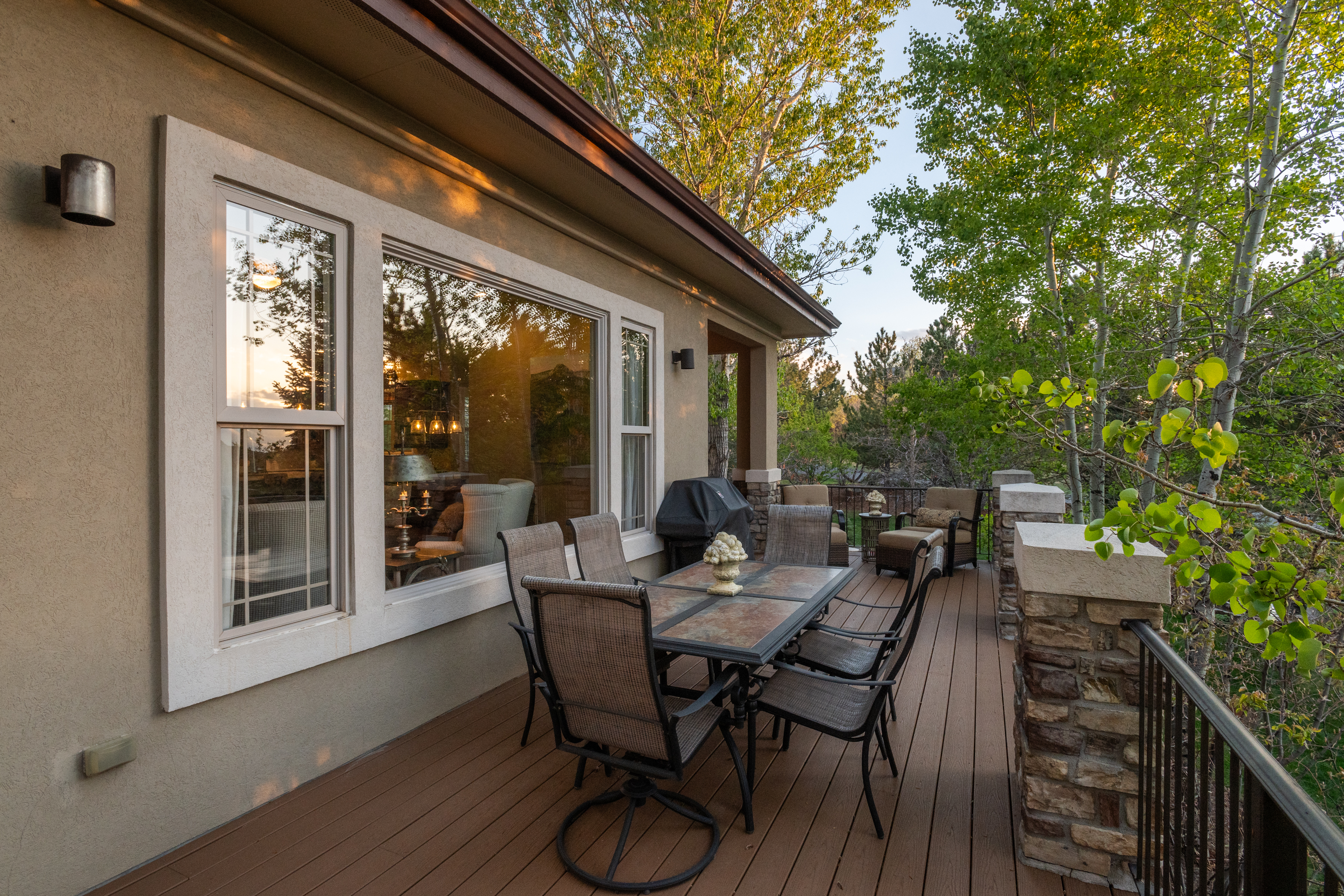  Cul-de-Sac Gem in Gated CPV: Gourmet Kitchen & Main-Level Primary Suite - 物件實景