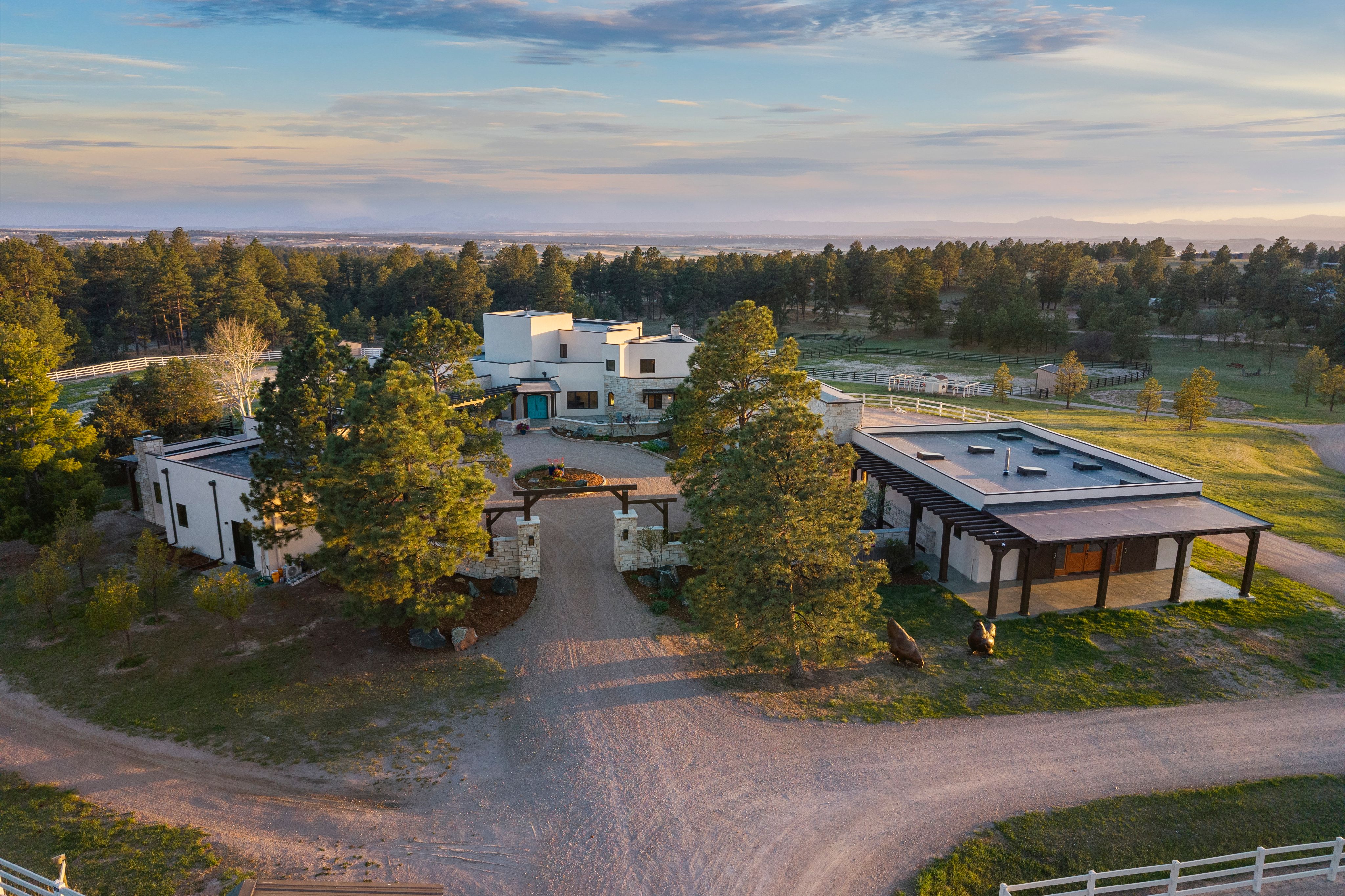  Equestrian Desert Contemporary Estate with Stable & Indoor Arena - 物件實景