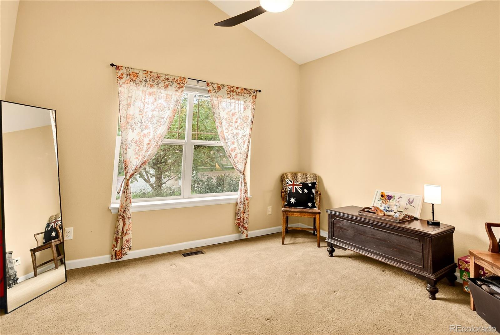 Aurora, Colorado, 80015, United States, 3 Bedrooms Bedrooms, ,2 BathroomsBathrooms,Residential,For Sale,1957602