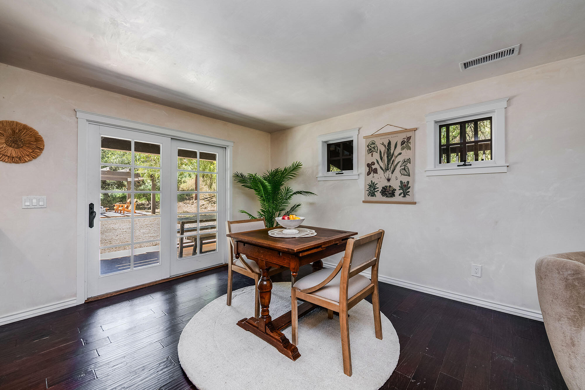 Santa Ynez, California, 93460, United States, 3 Bedrooms Bedrooms, ,3 BathroomsBathrooms,Residential,For Sale,1828139
