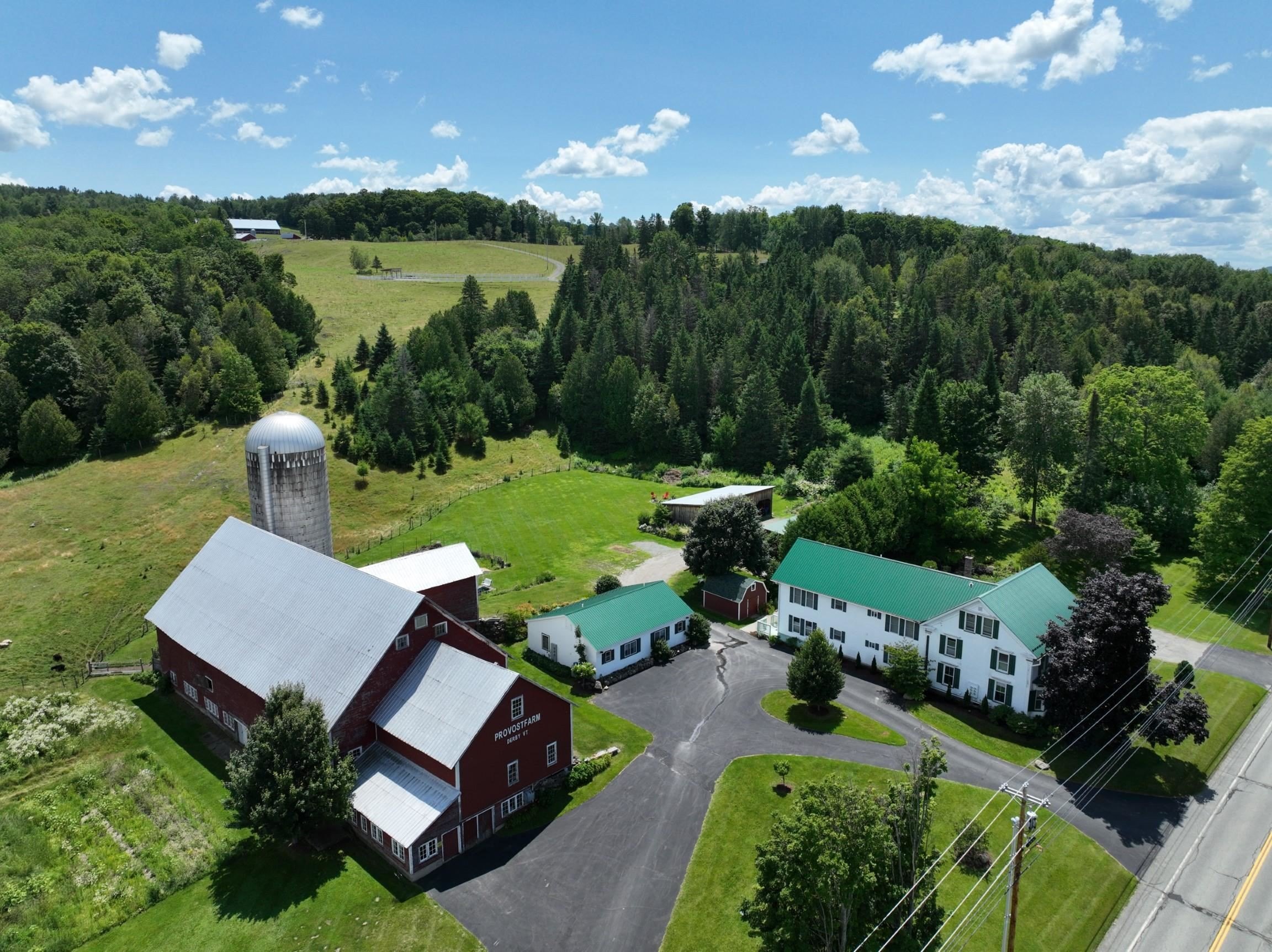 Derby, Vermont, 05829, United States, ,Residential,For Sale,1998770