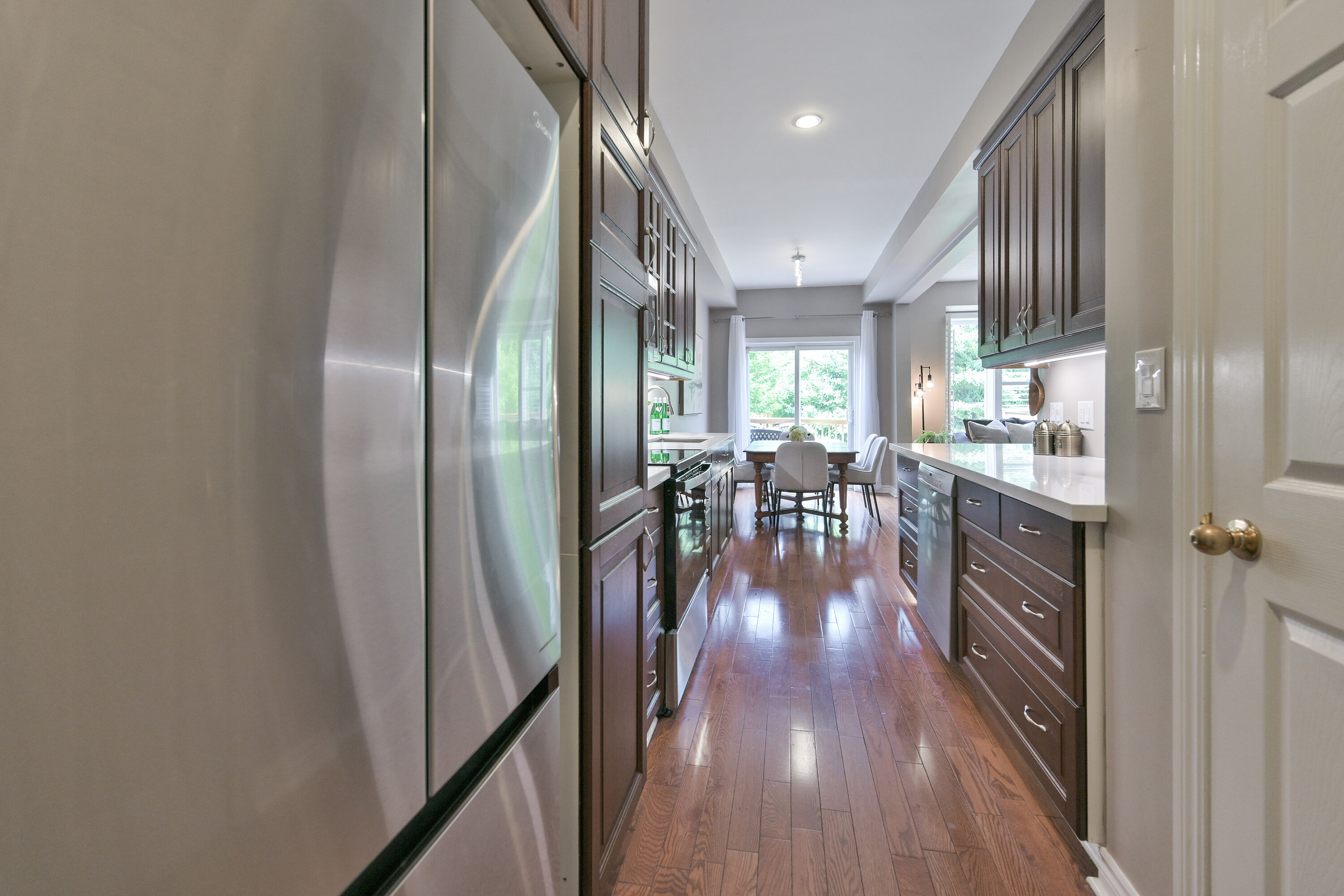  Elegant Brownstone Townhome - 物件實景